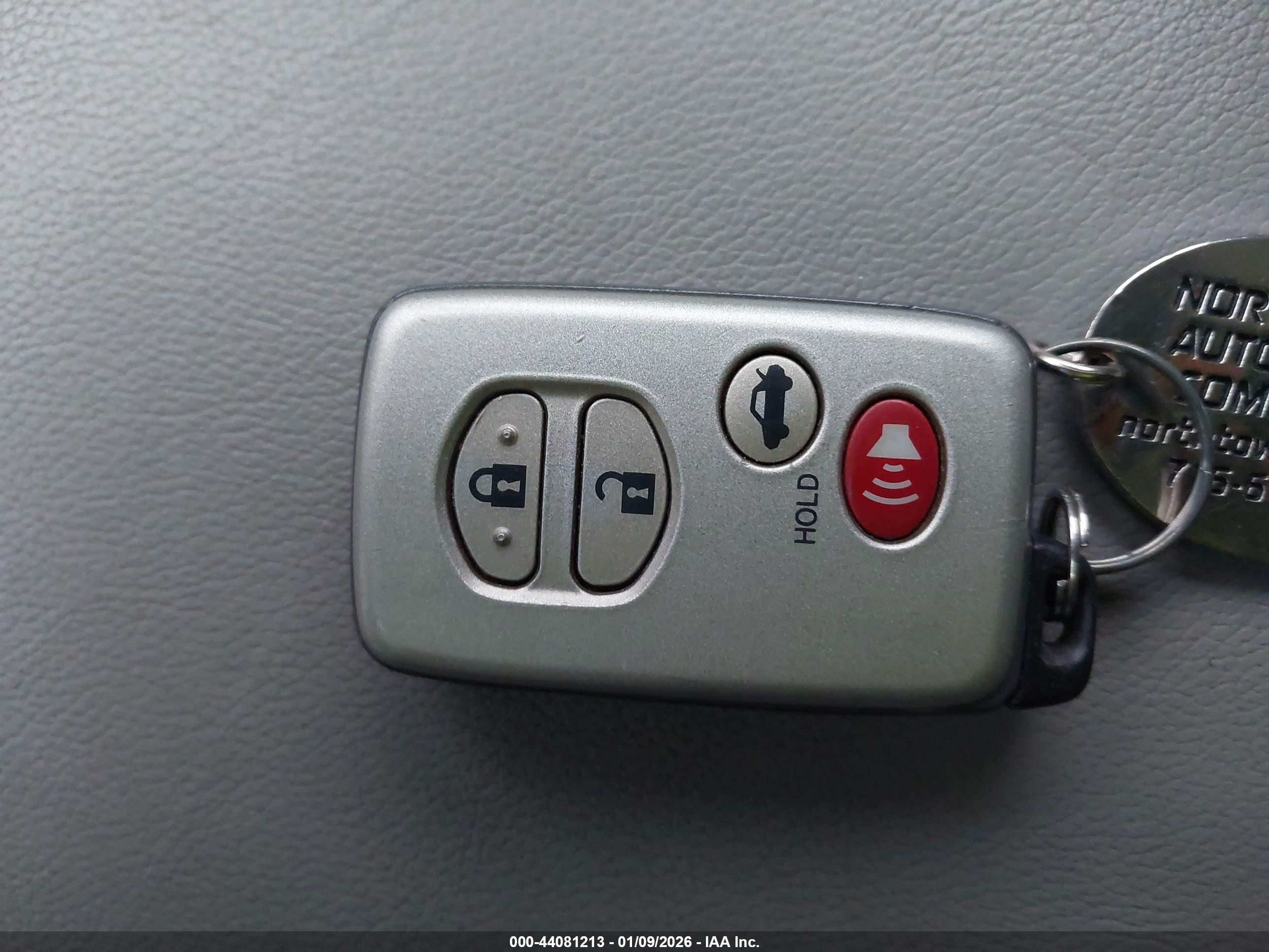 TOYOTA CAMRY image 11