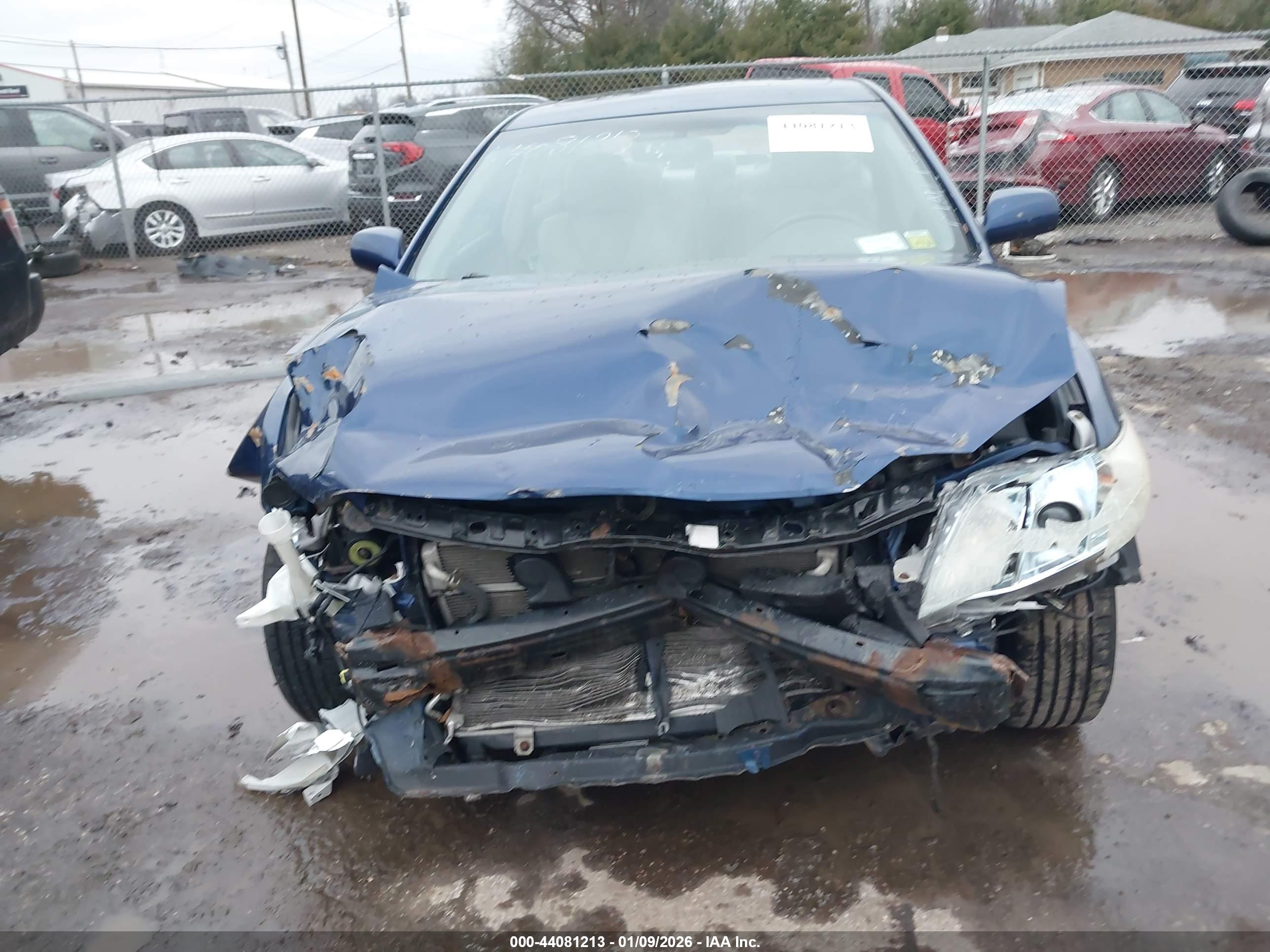 TOYOTA CAMRY image 6