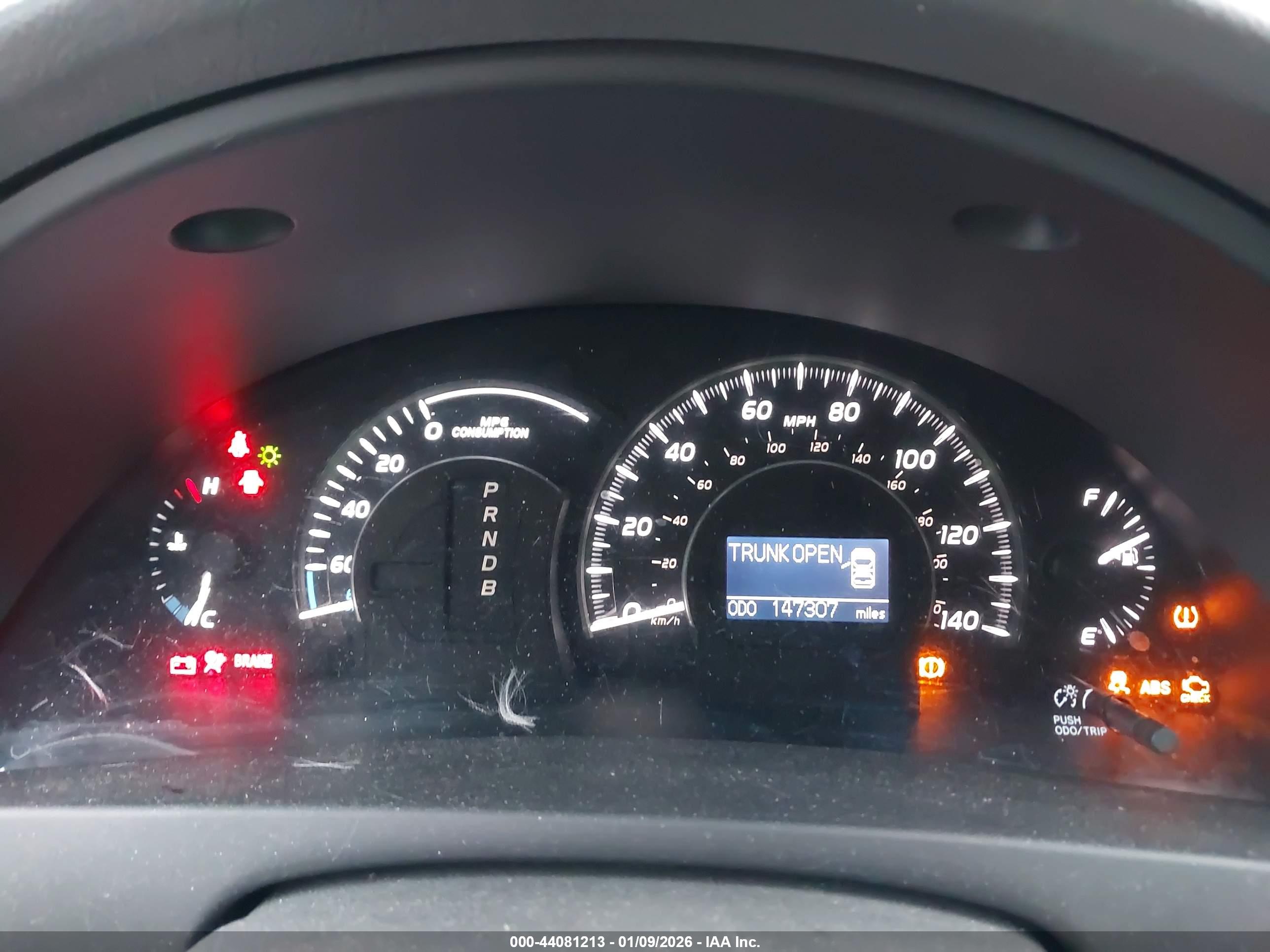 TOYOTA CAMRY image 7