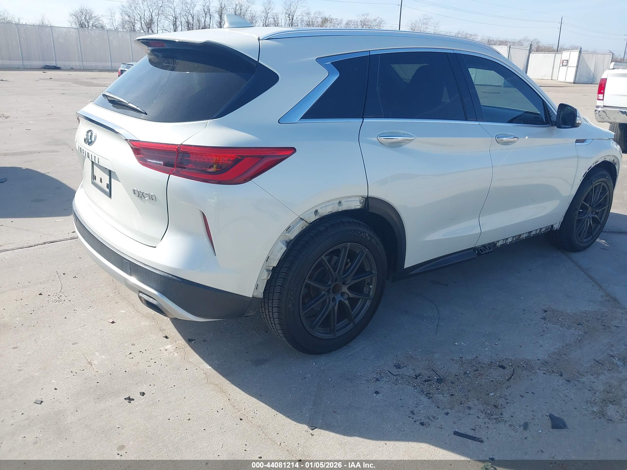 INFINITI QX50 image 4