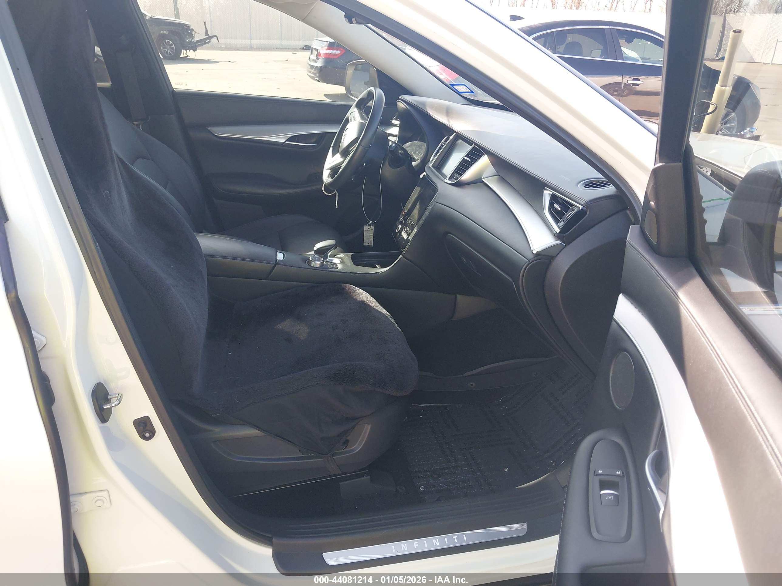 INFINITI QX50 image 5
