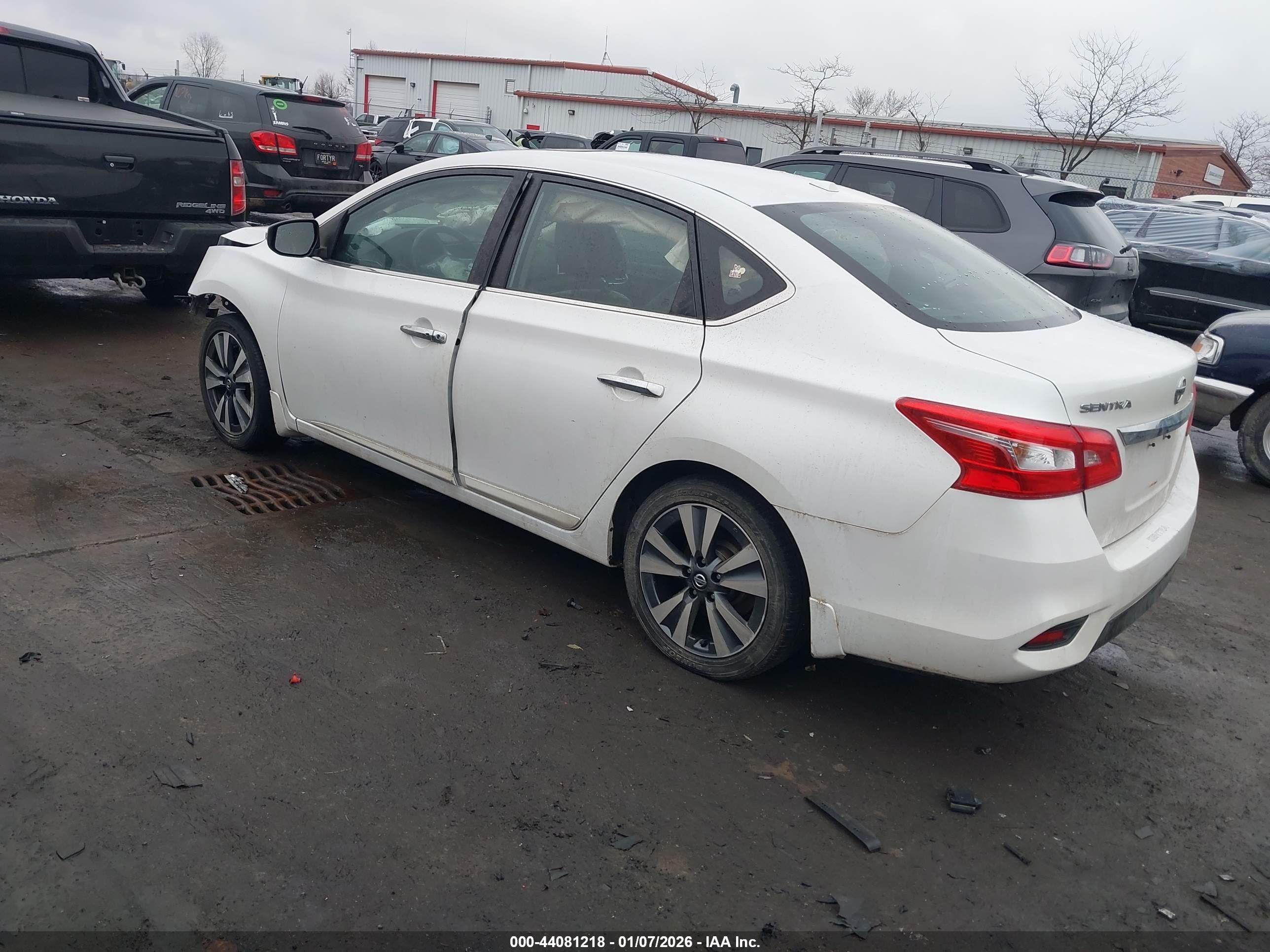 NISSAN SENTRA image 3