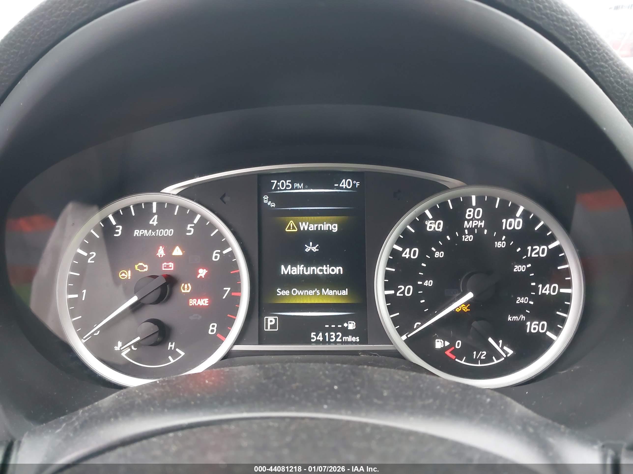 NISSAN SENTRA image 7