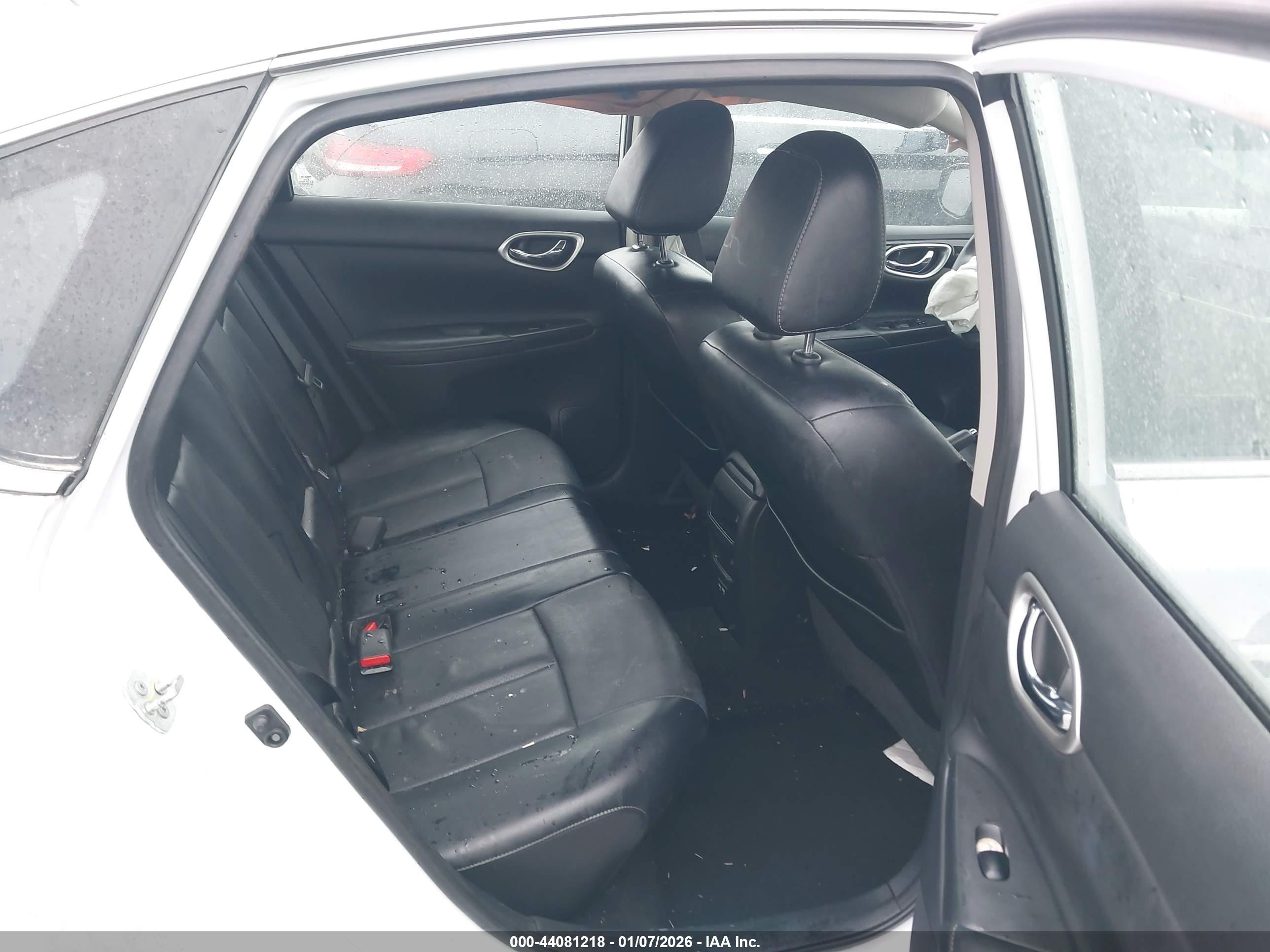 NISSAN SENTRA image 8
