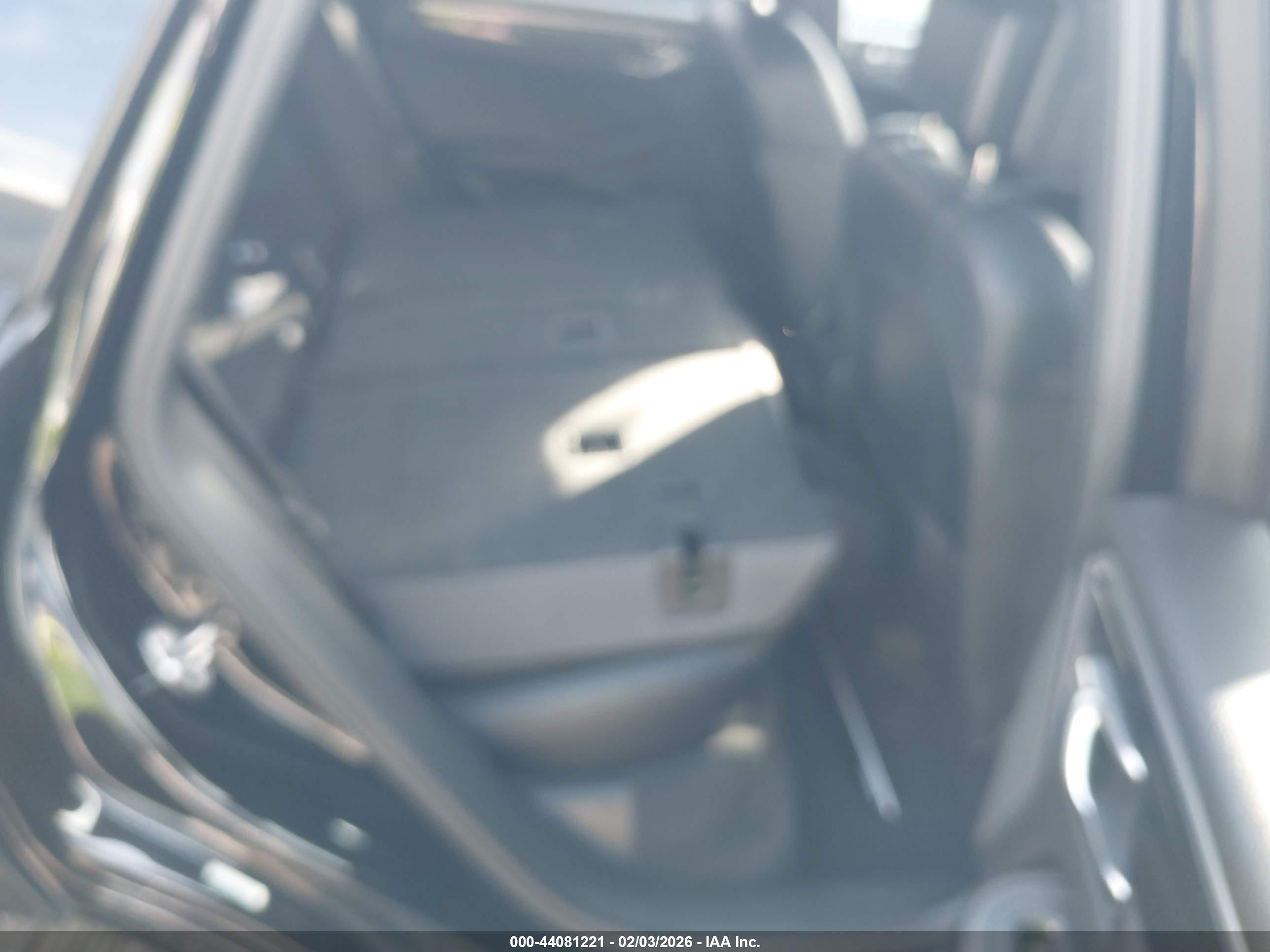 PORSCHE MACAN image 8