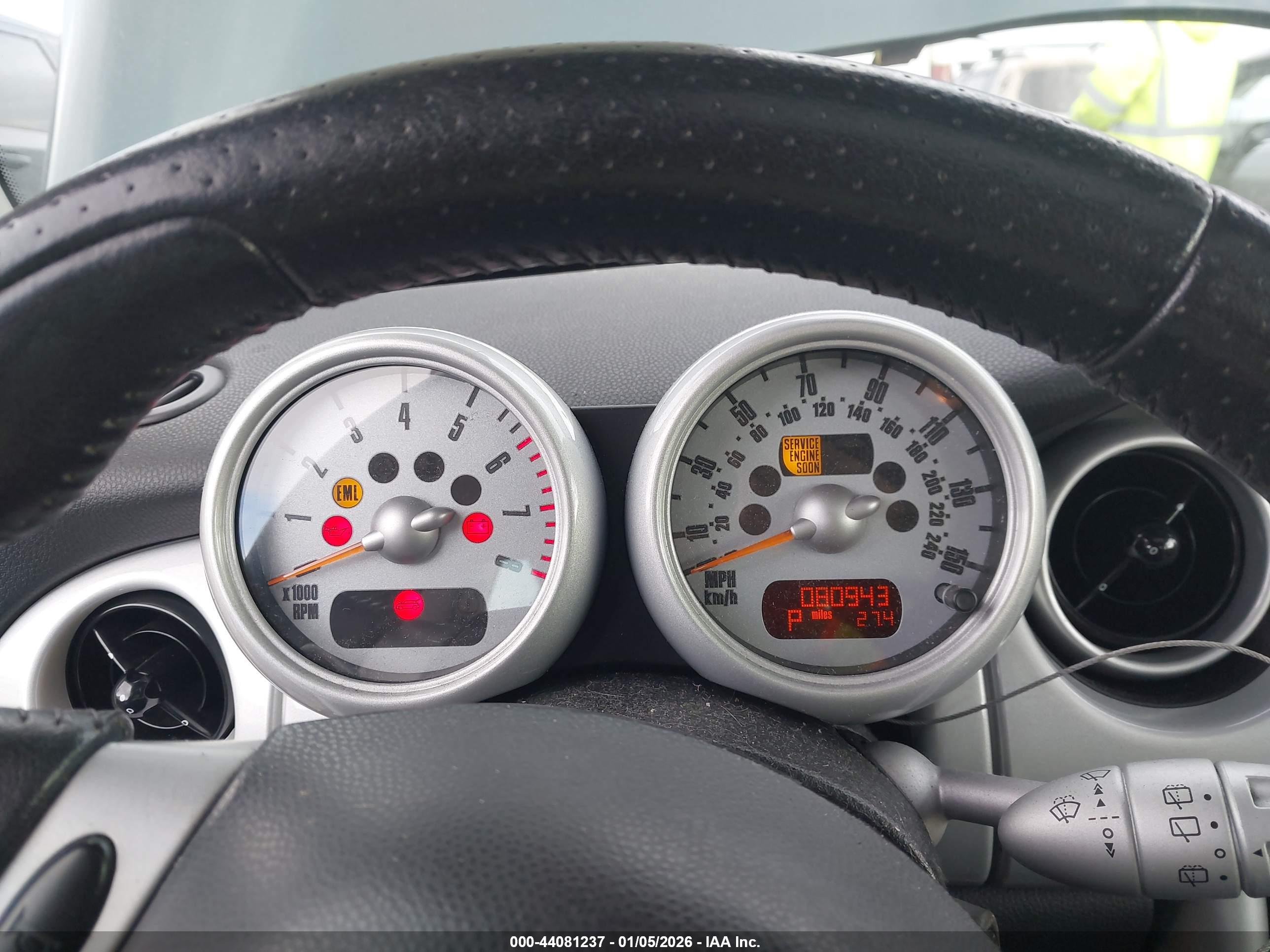 MINI COOPER image 7