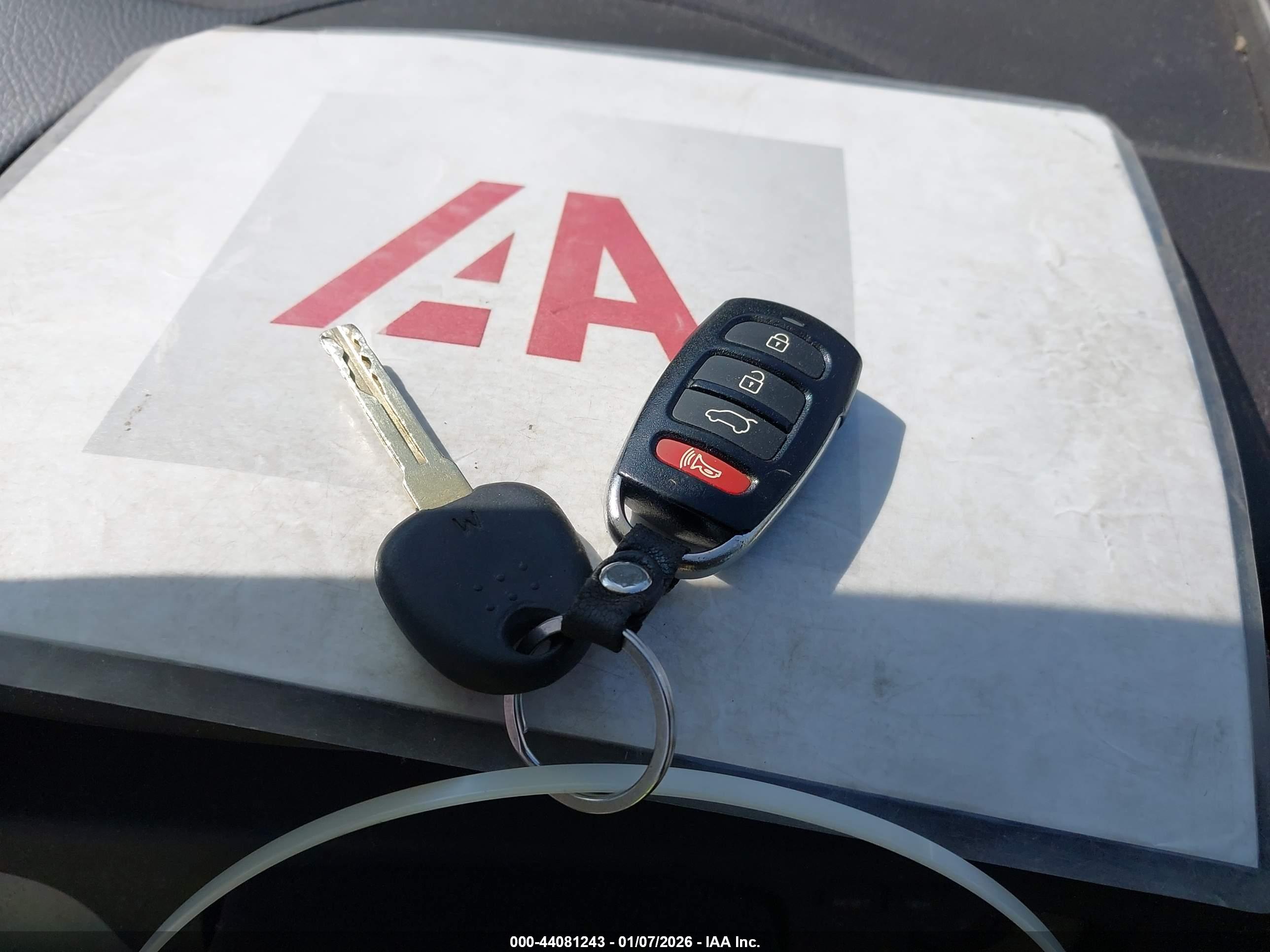 KIA BORREGO image 11