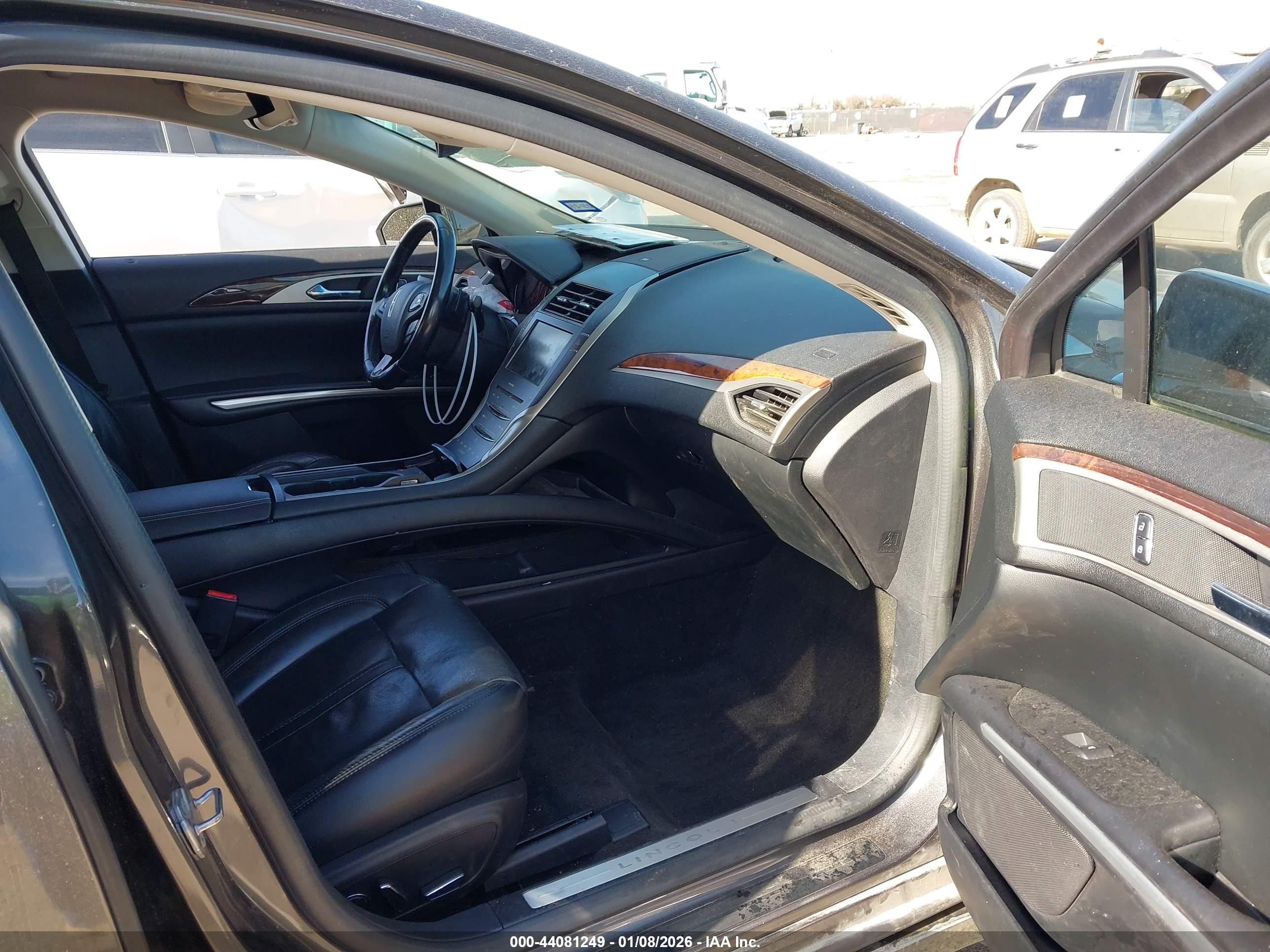 LINCOLN MKZ image 5