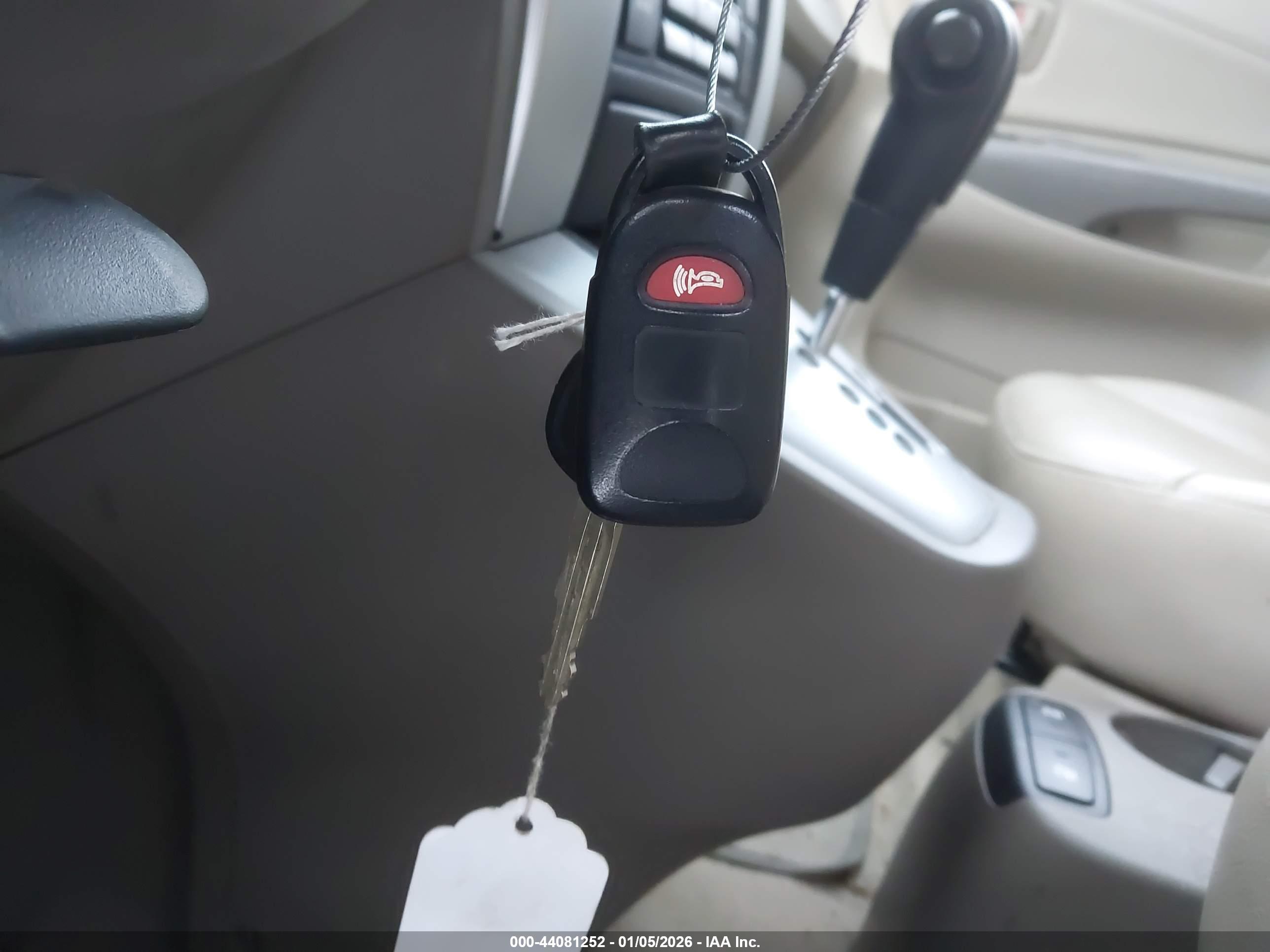 HYUNDAI TUCSON image 11