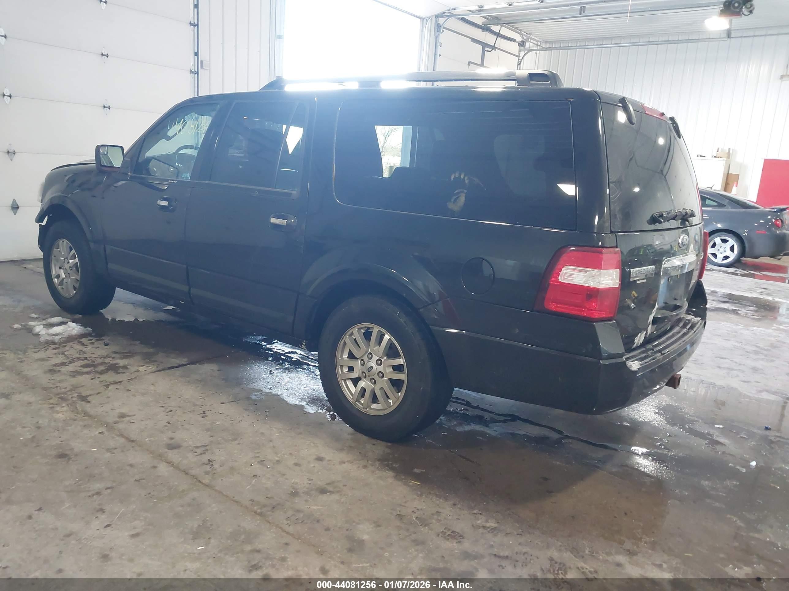 FORD EXPEDITION image 3