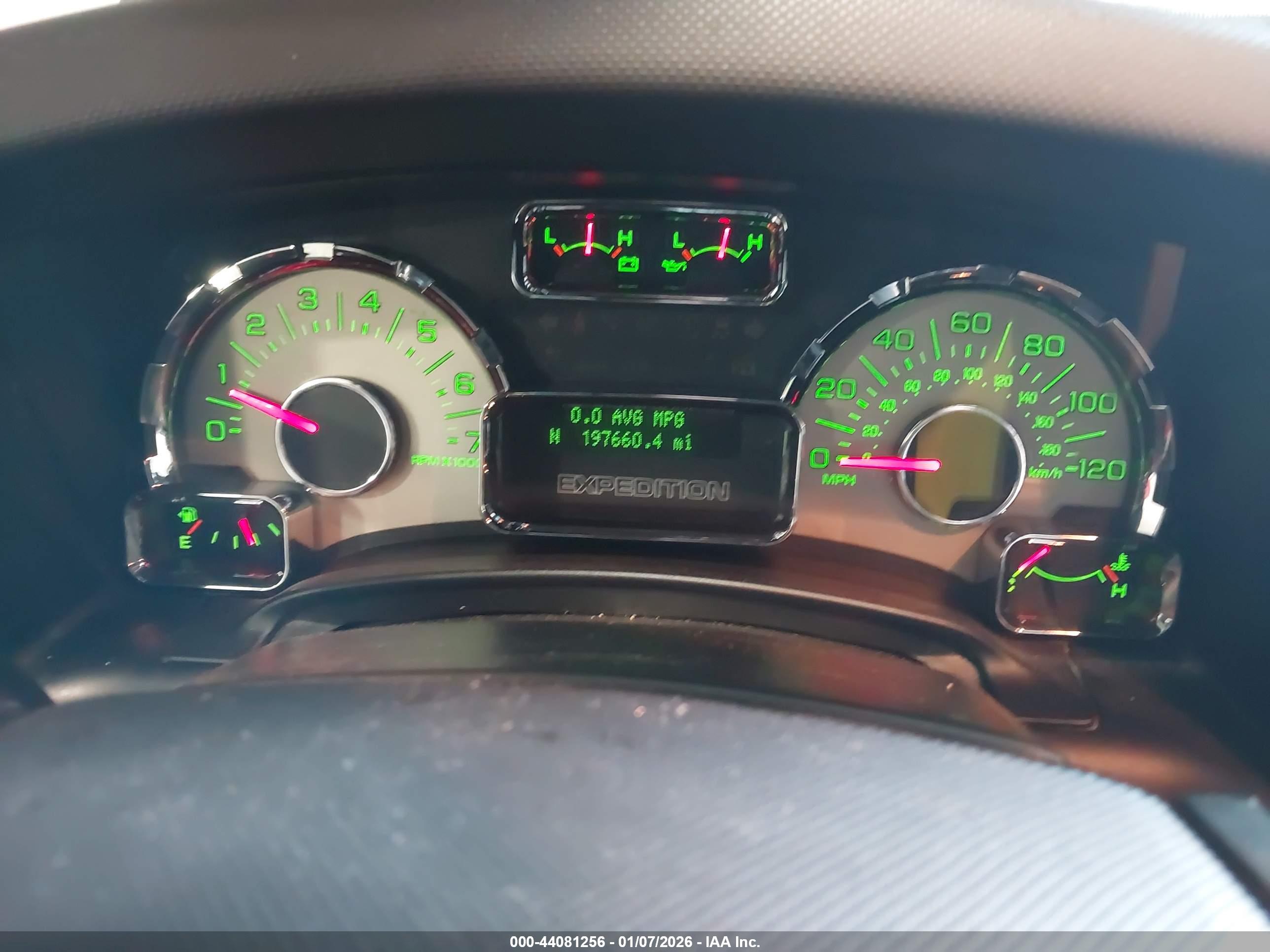 FORD EXPEDITION image 7