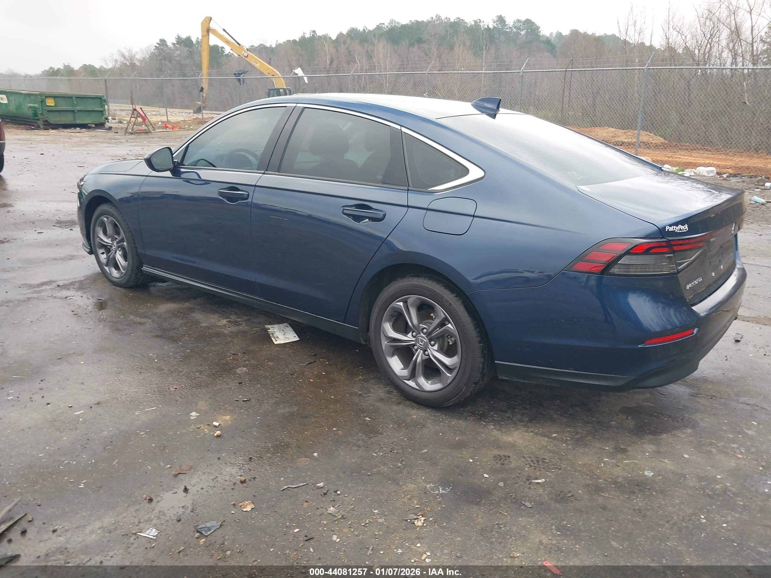HONDA ACCORD image 3