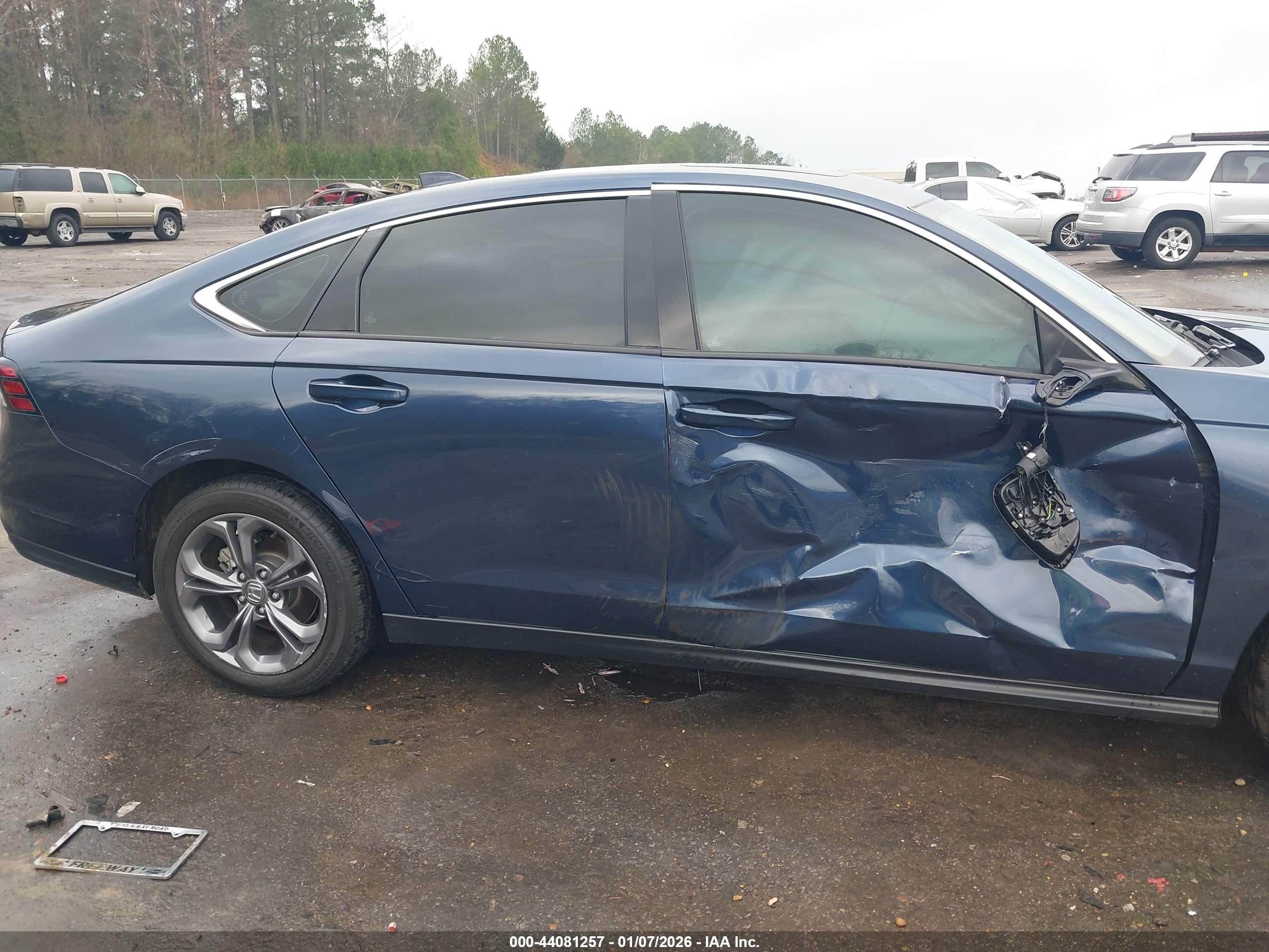 HONDA ACCORD image 6