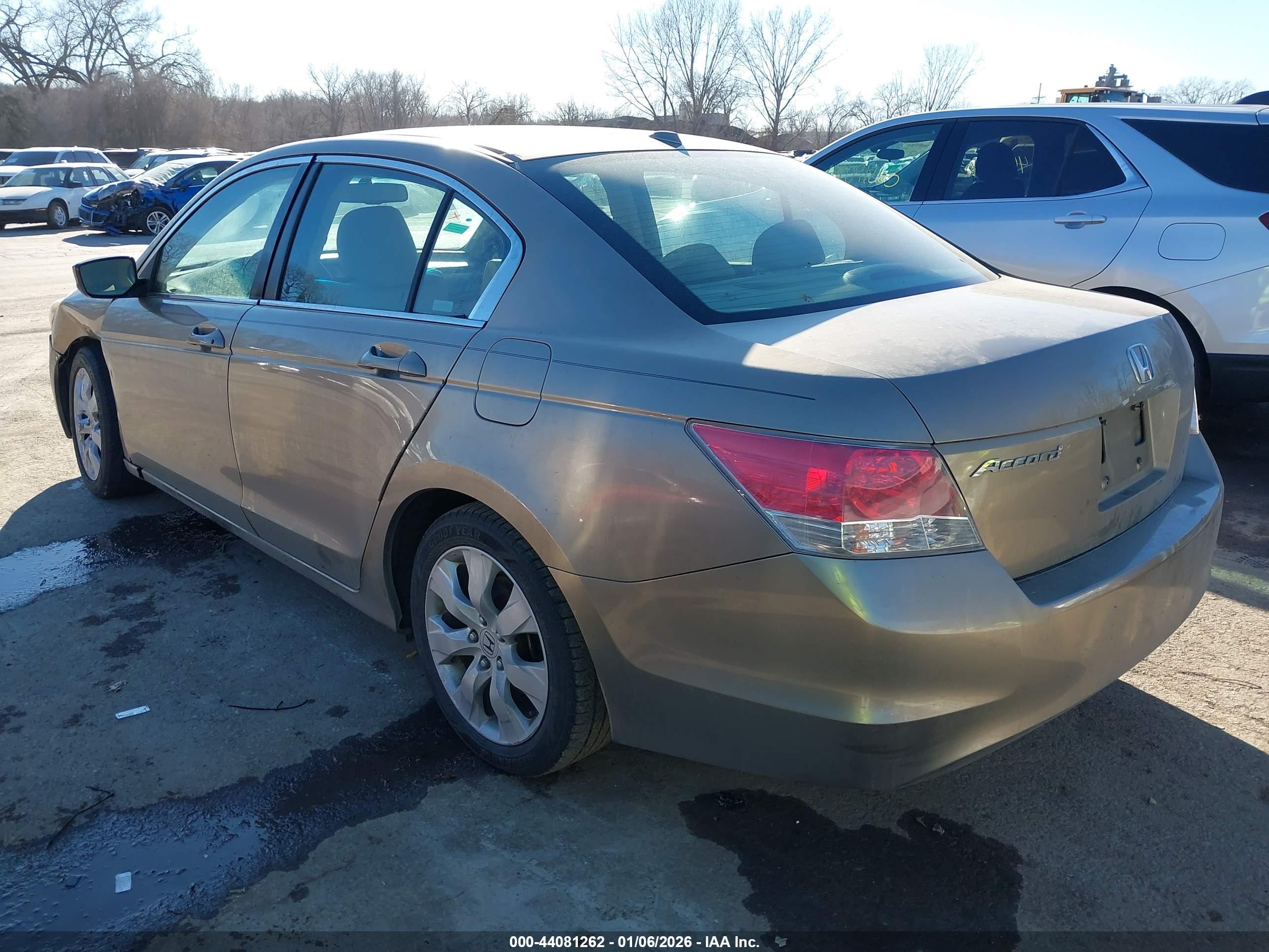 HONDA ACCORD image 3