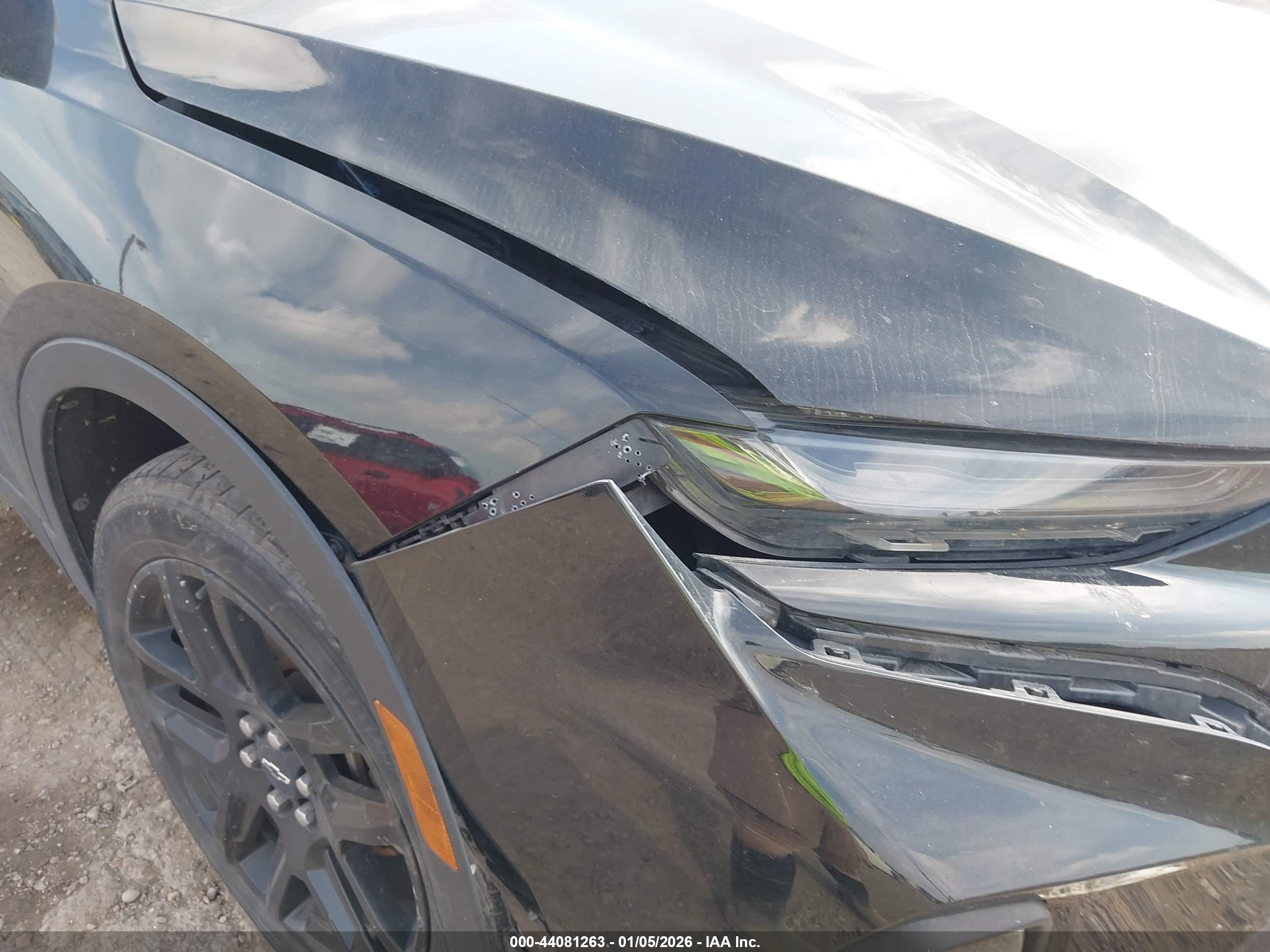 CHEVROLET BLAZER image 6