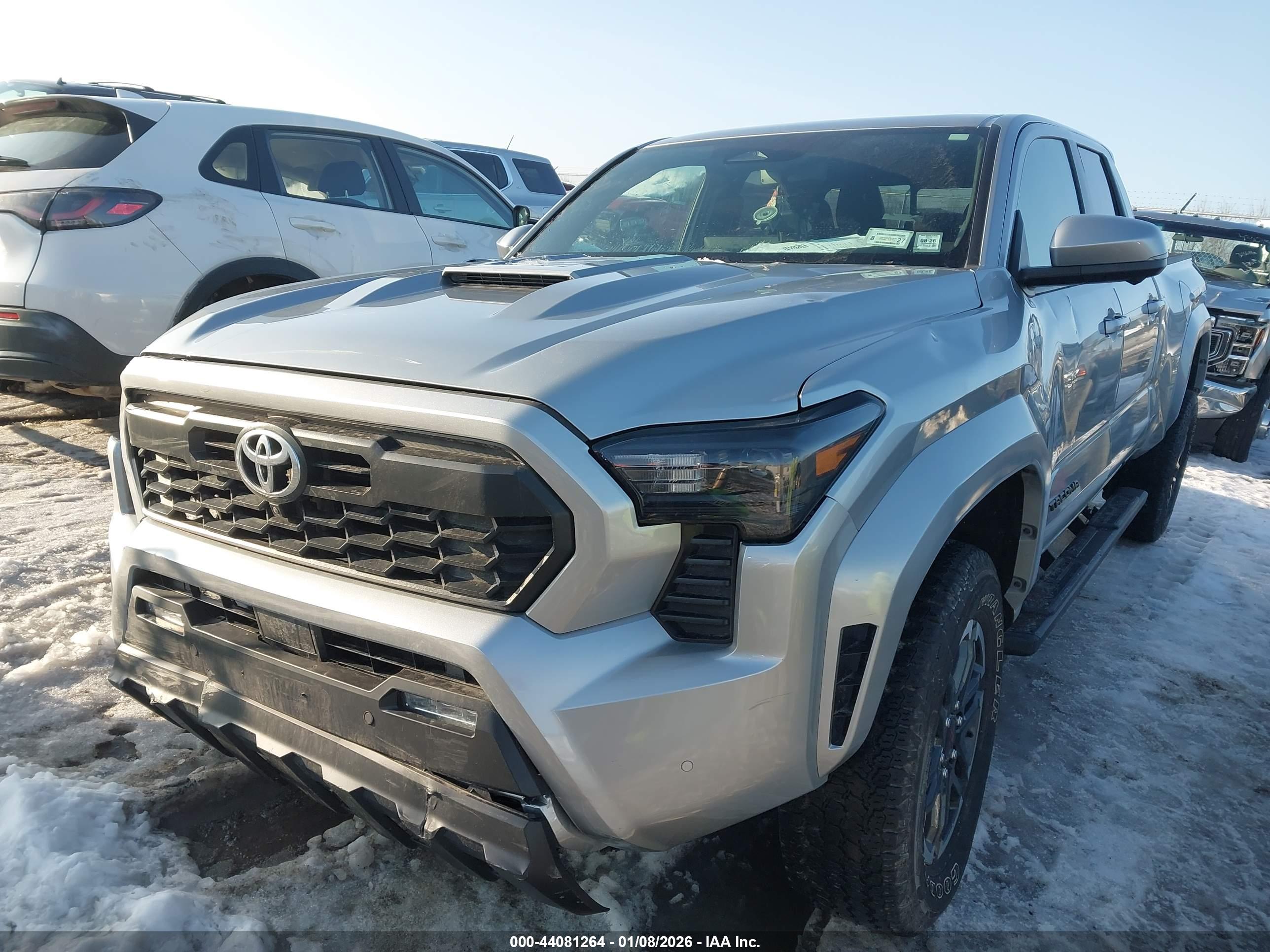 TOYOTA TACOMA image 2