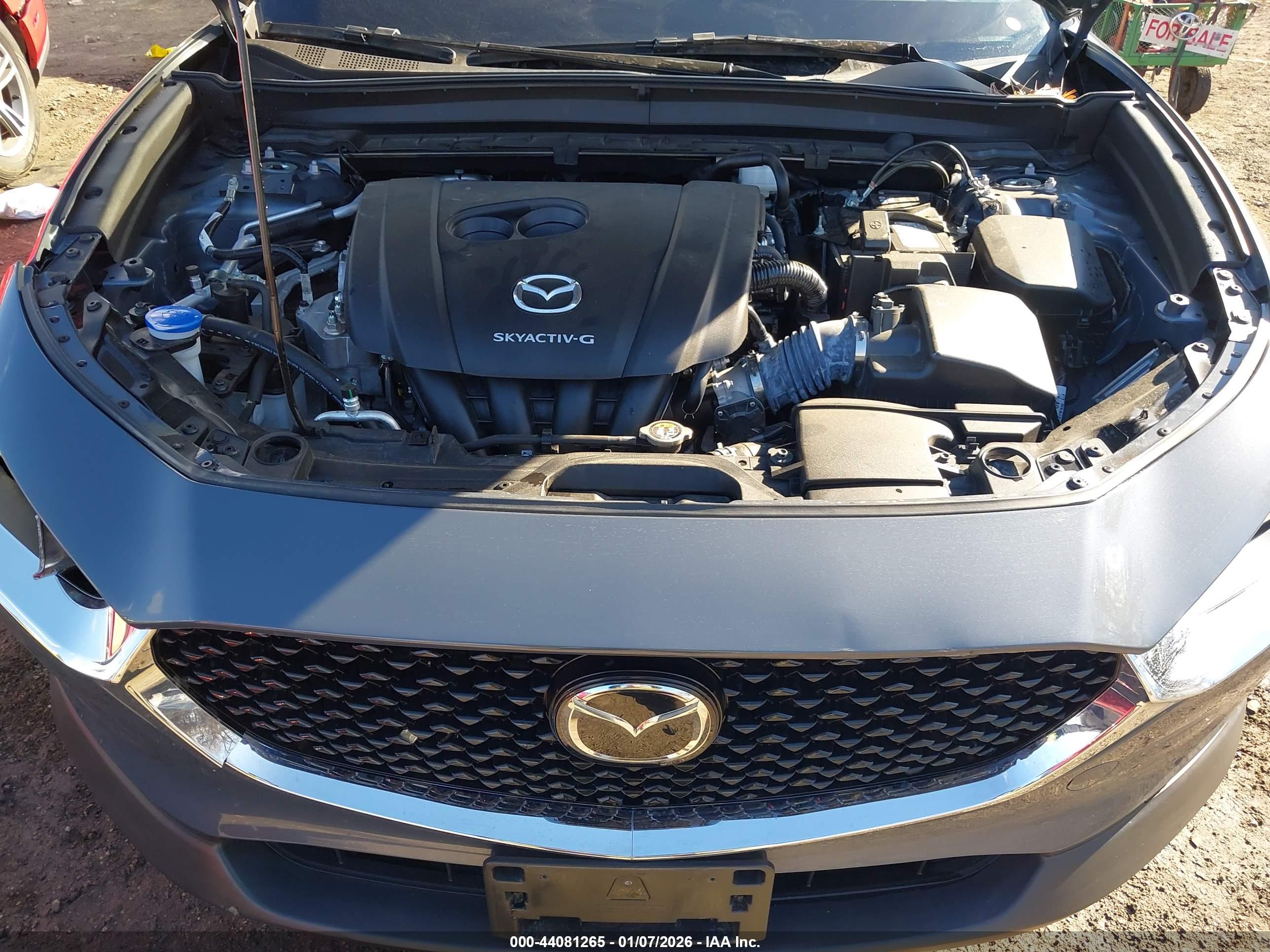 MAZDA CX-30 image 10