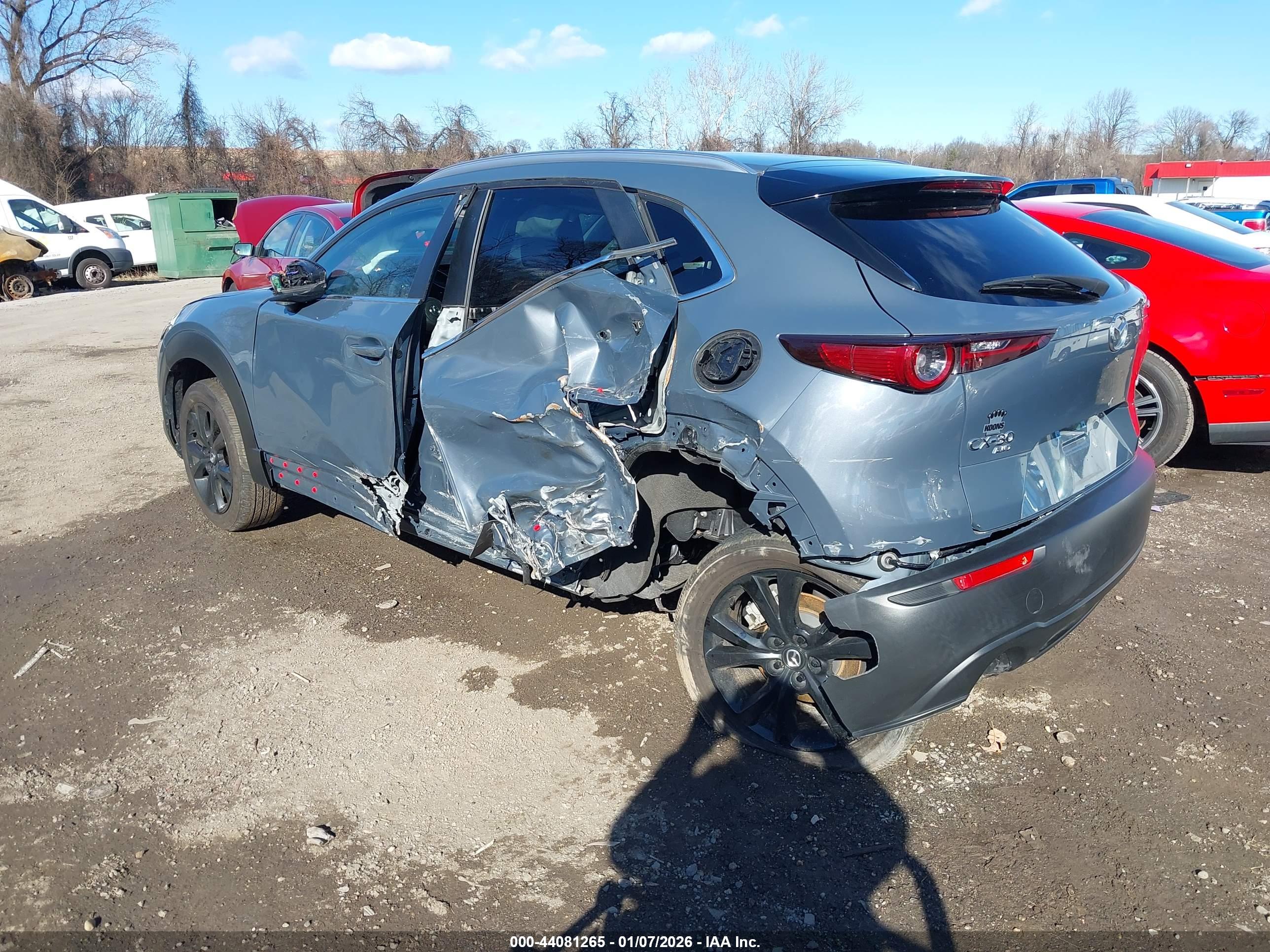 MAZDA CX-30 image 3