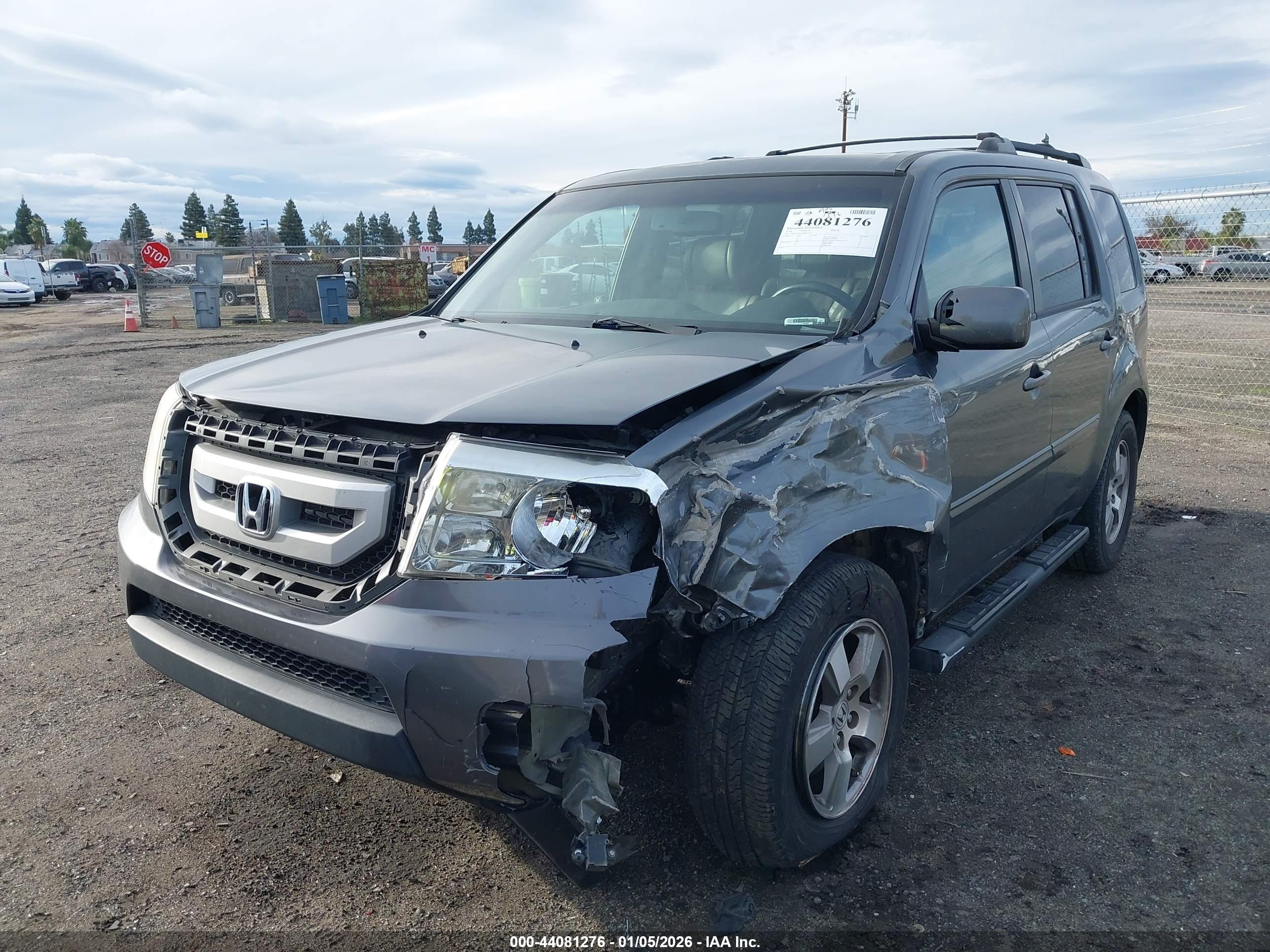 HONDA PILOT image 2