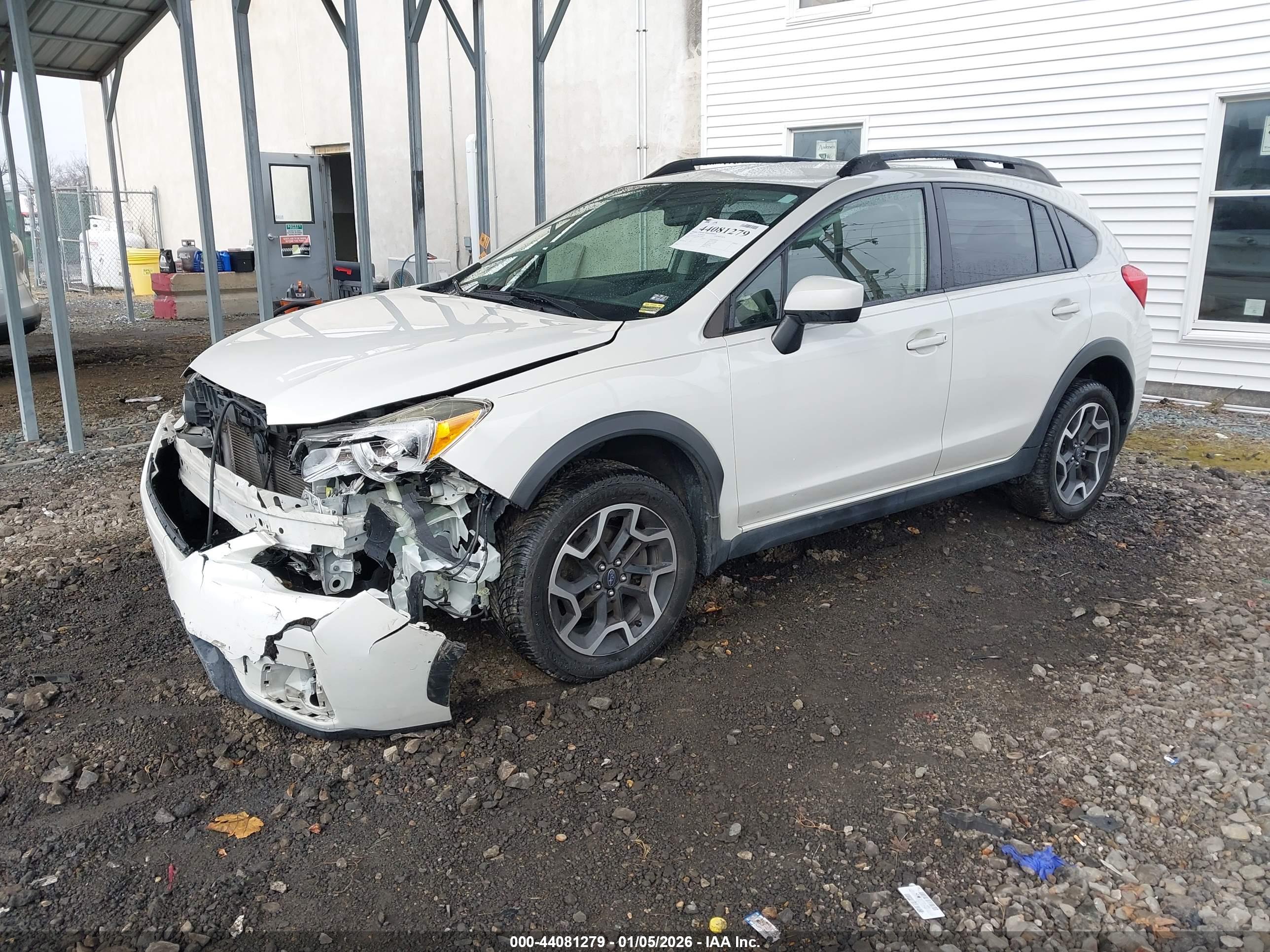 SUBARU CROSSTREK image 2