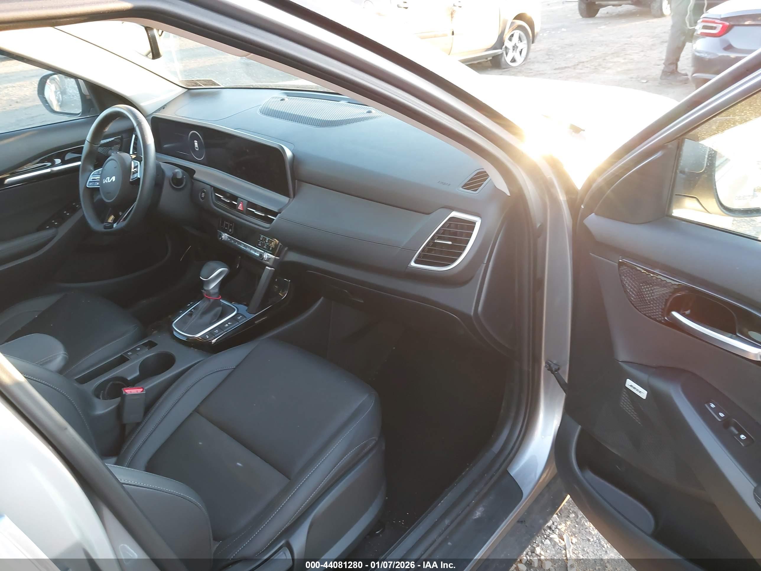 KIA SELTOS image 5