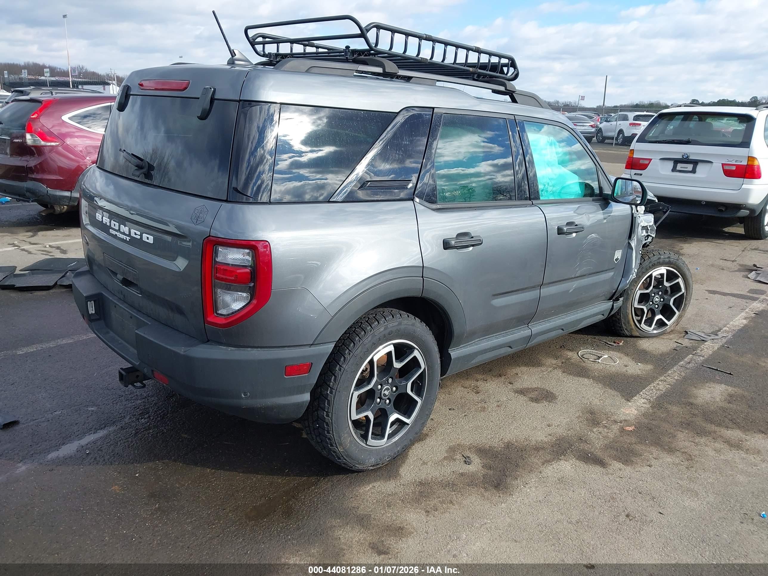 FORD BRONCO image 4