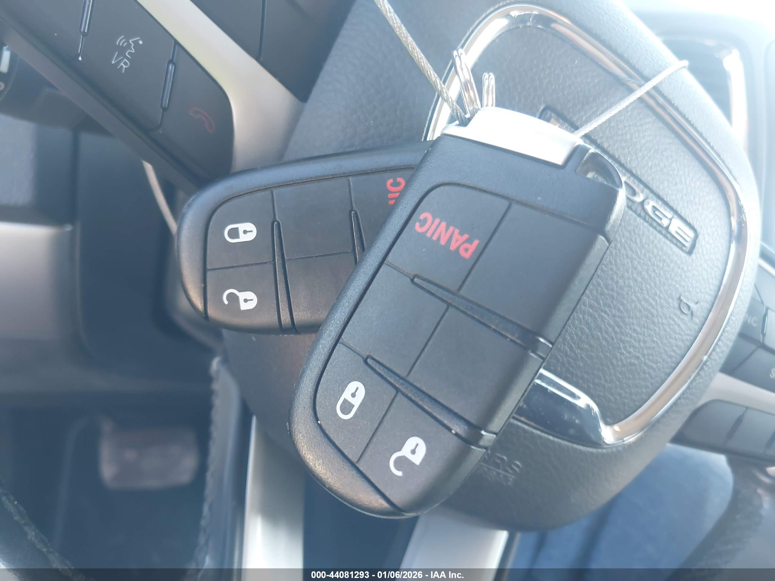 DODGE DURANGO image 11