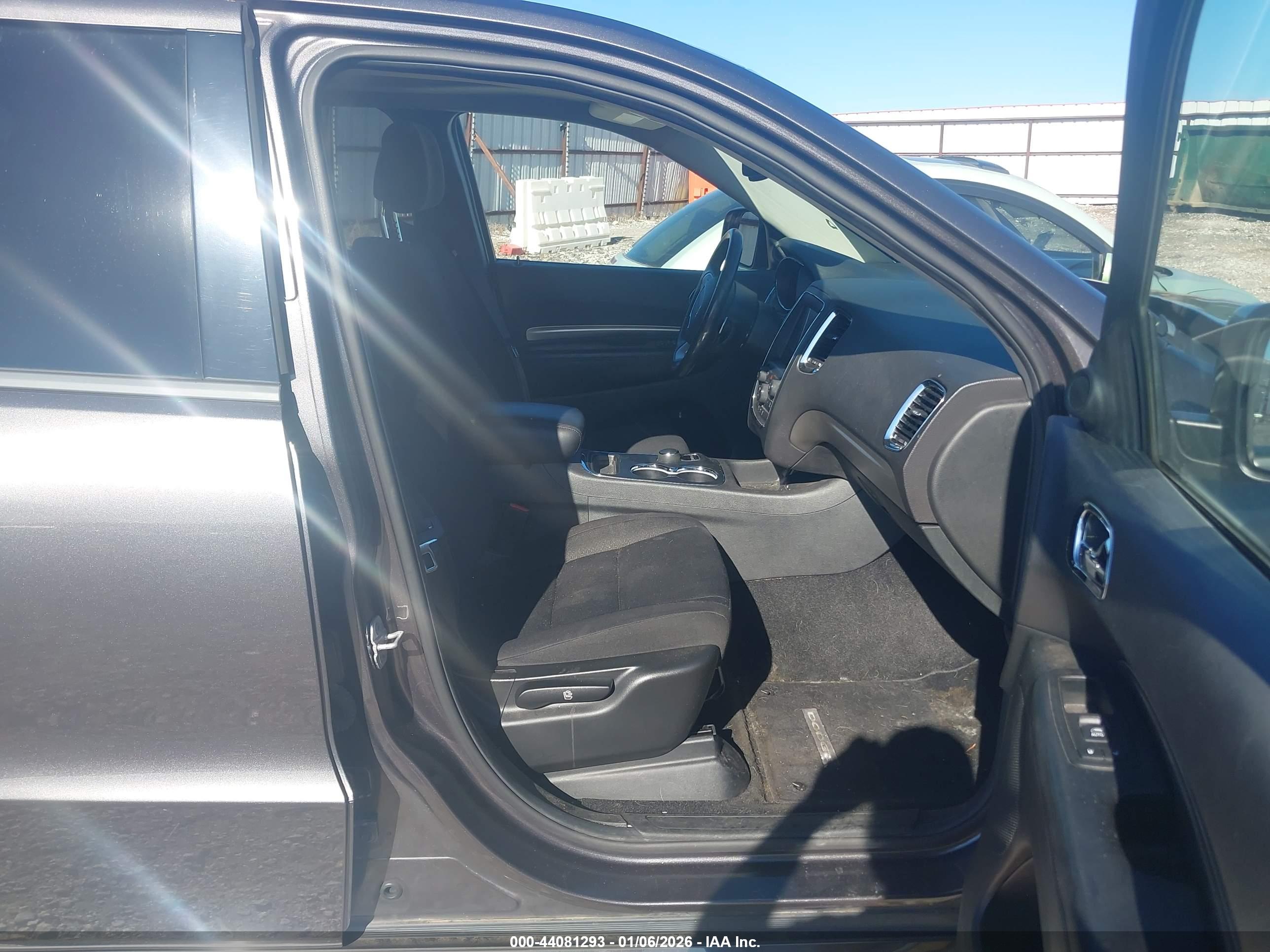 DODGE DURANGO image 5