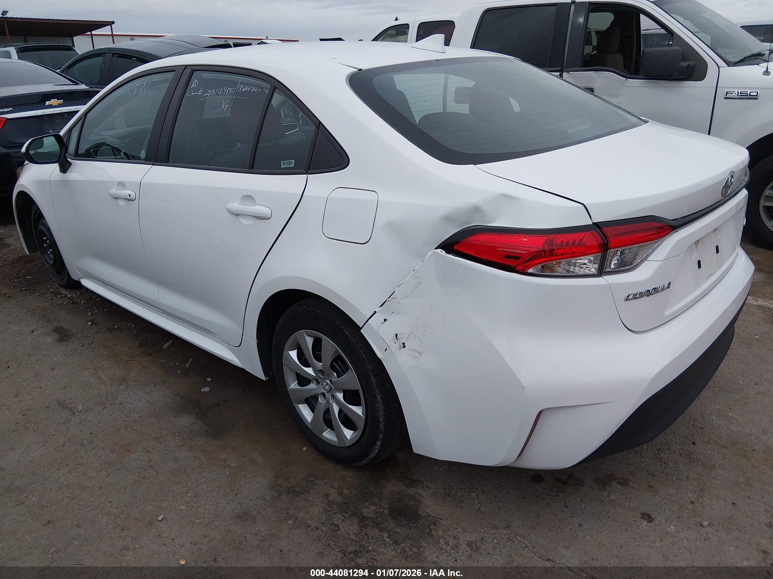 TOYOTA COROLLA image 3