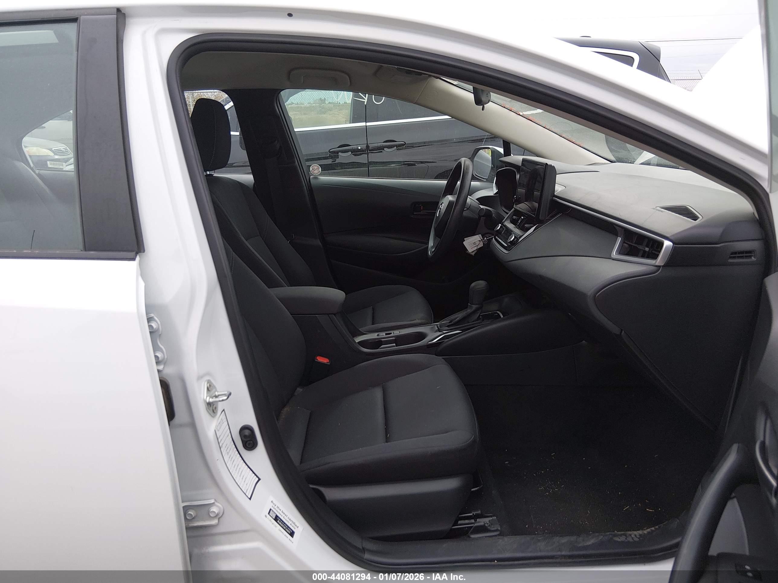 TOYOTA COROLLA image 5