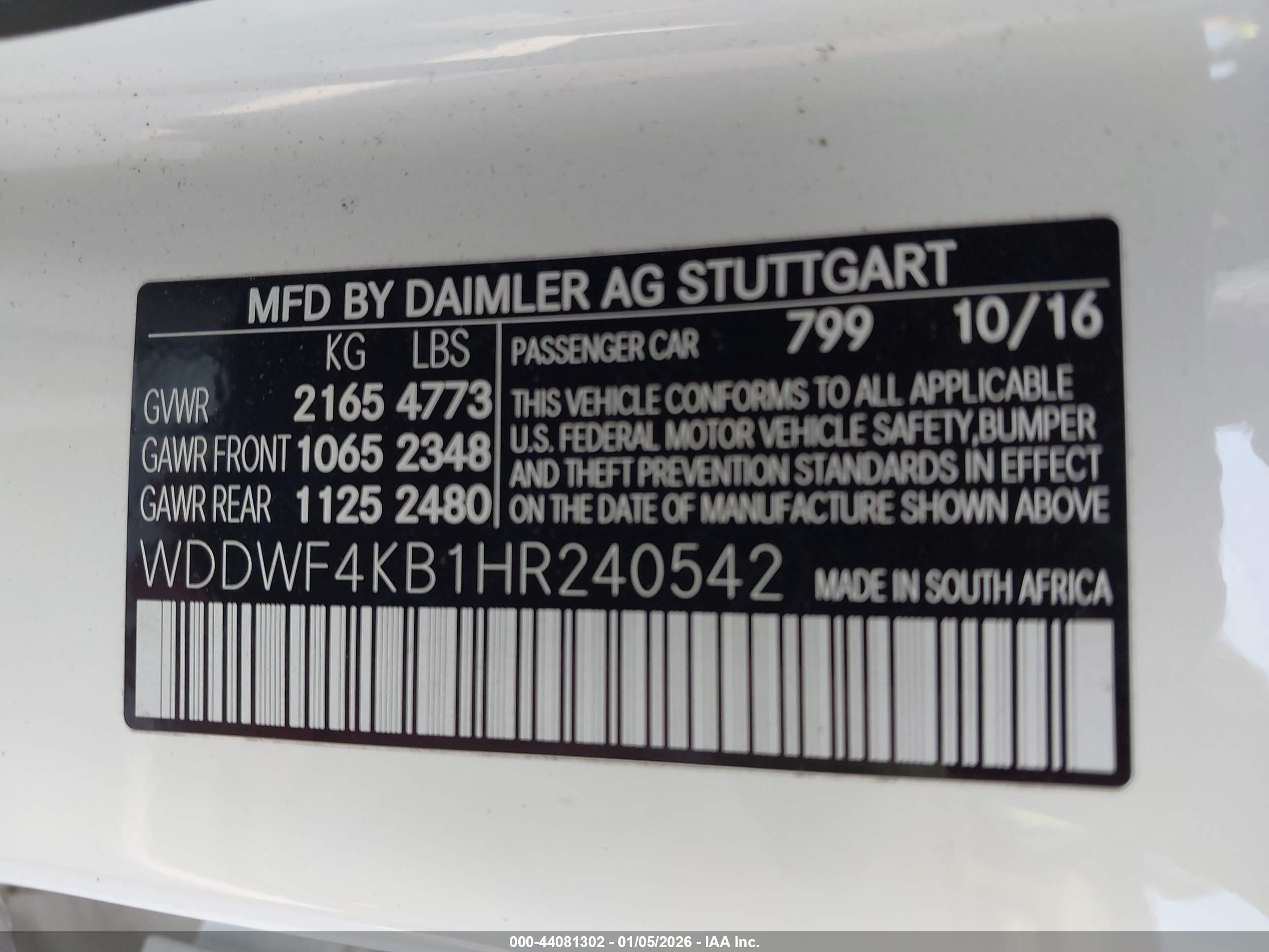 MERCEDES-BENZ C image 9
