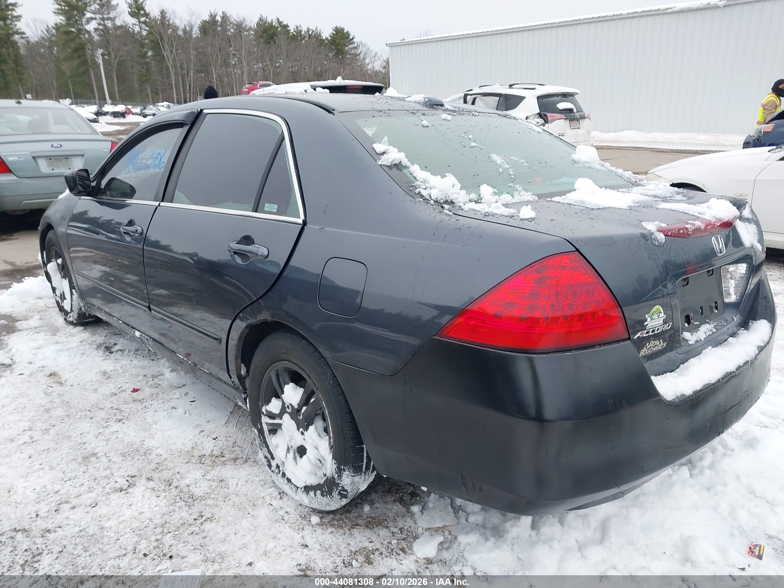 HONDA ACCORD image 3