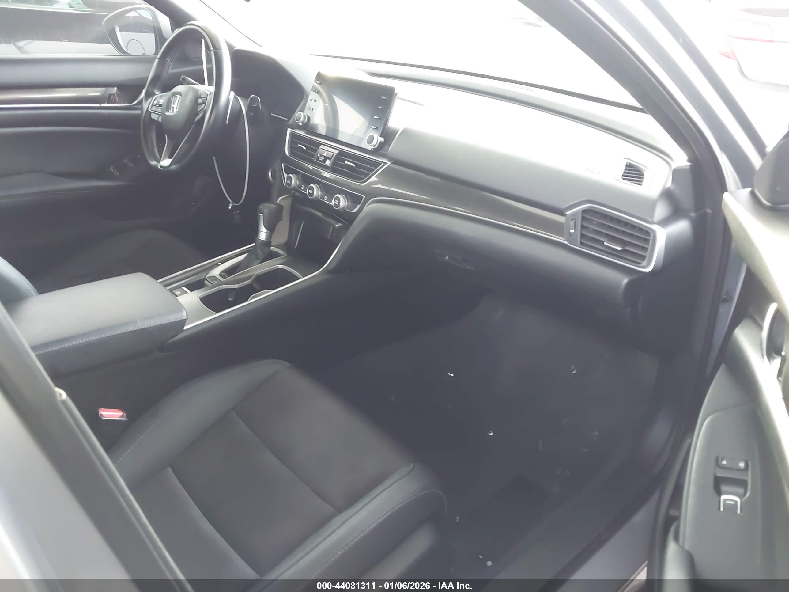 HONDA ACCORD image 5