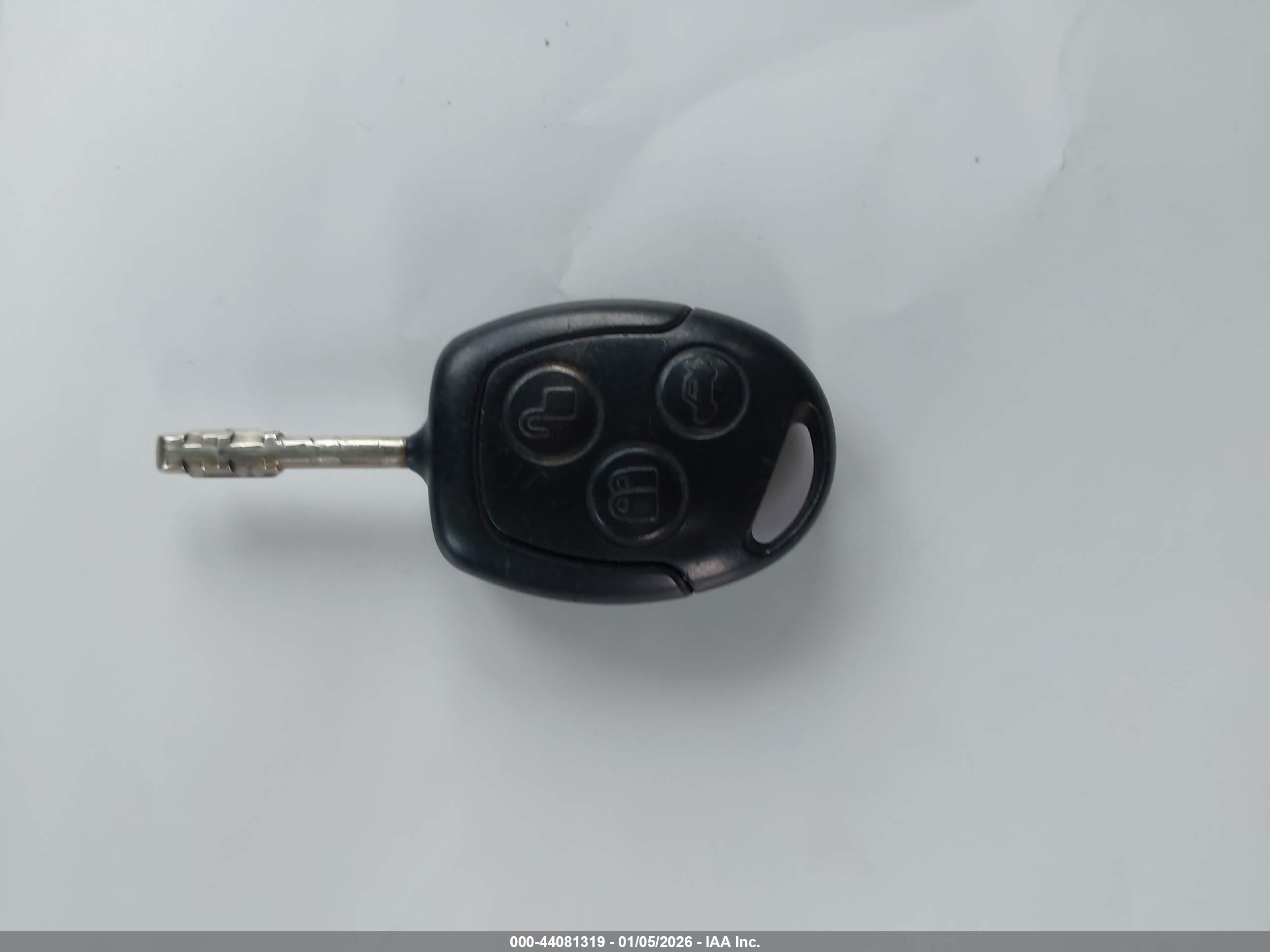 FORD TRANSIT image 11