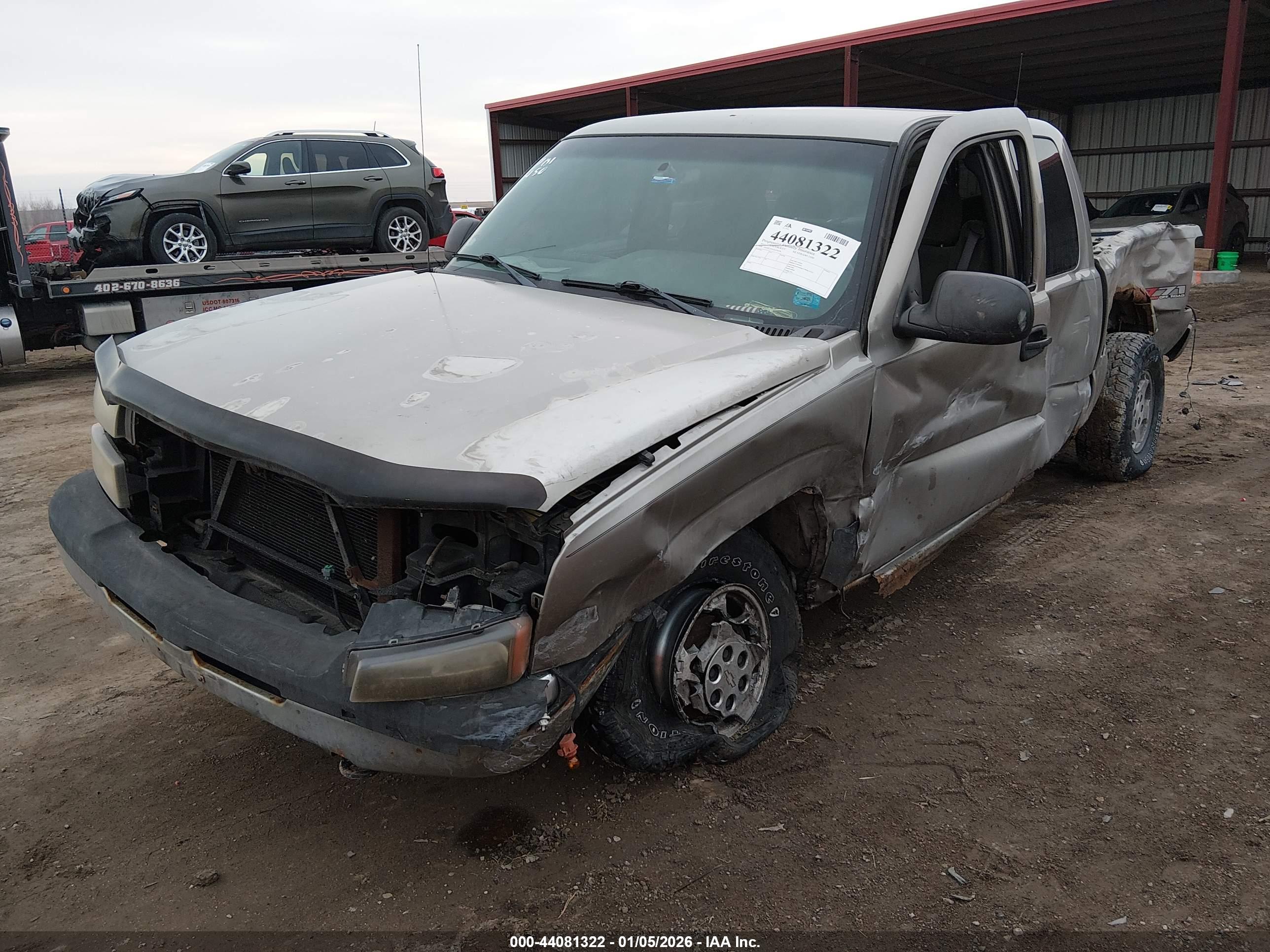 CHEVROLET SILVERADO image 2
