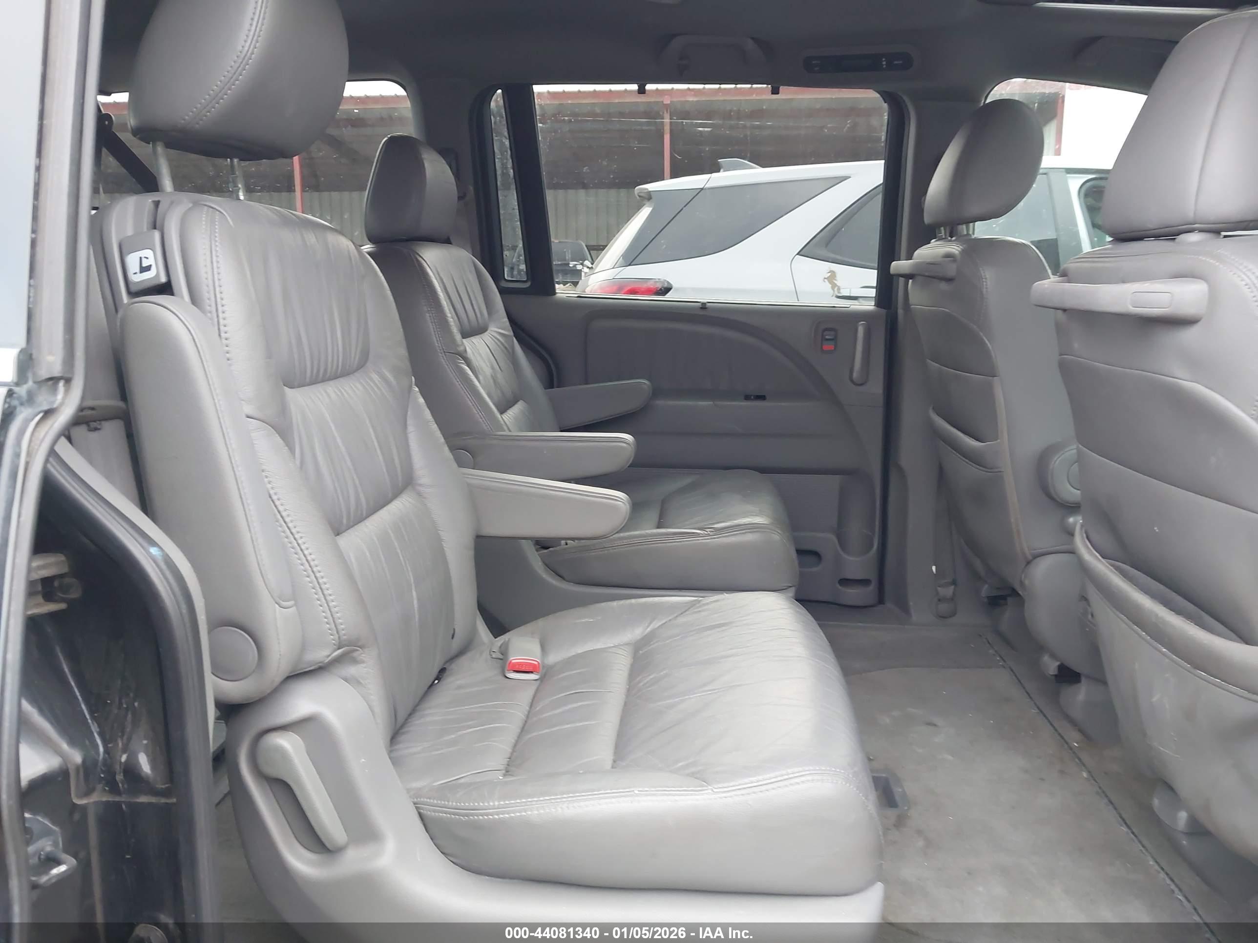 HONDA ODYSSEY image 8