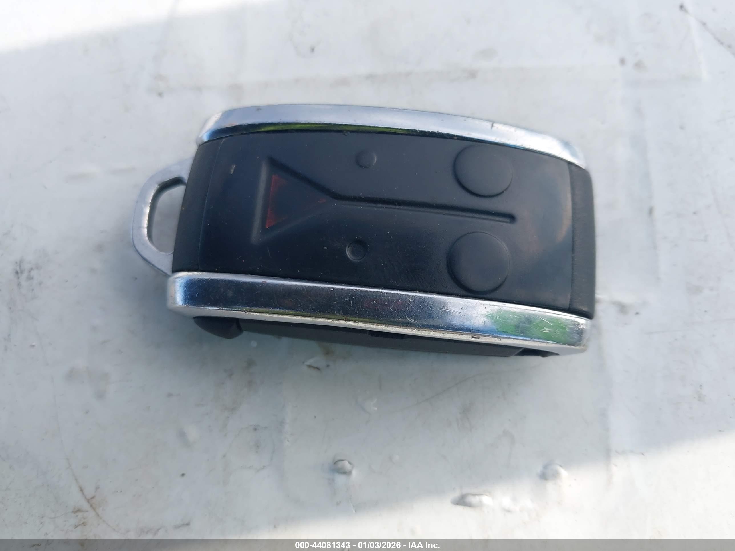 JAGUAR XF image 11