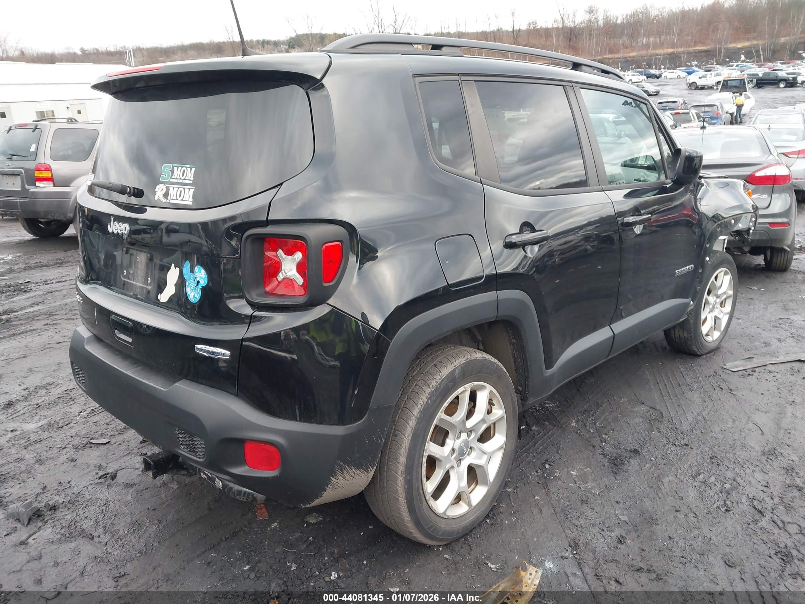JEEP RENEGADE image 4