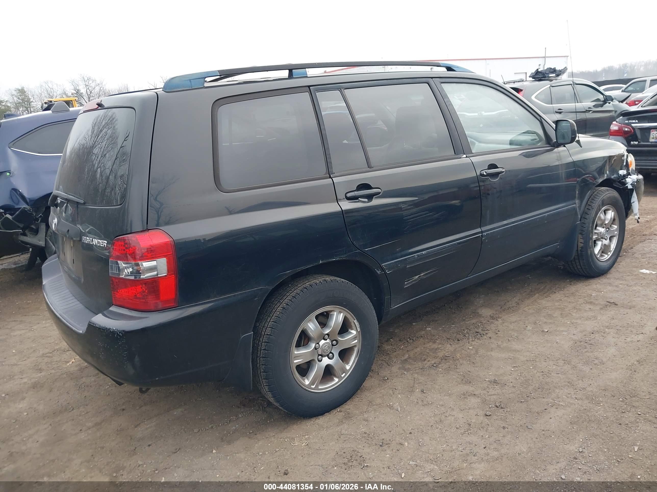 TOYOTA HIGHLANDER image 4