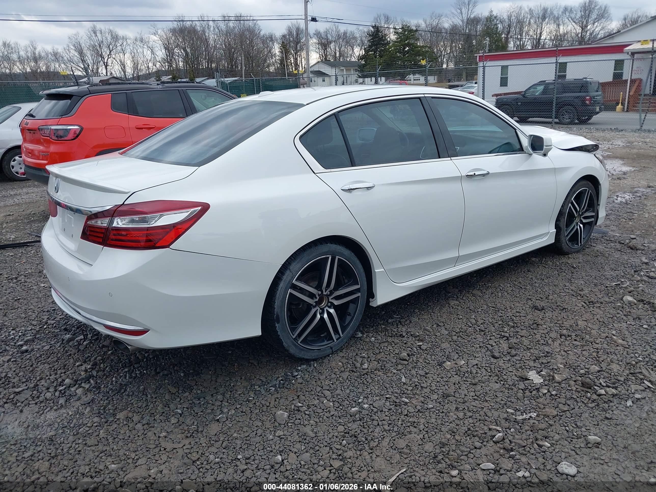 HONDA ACCORD image 4