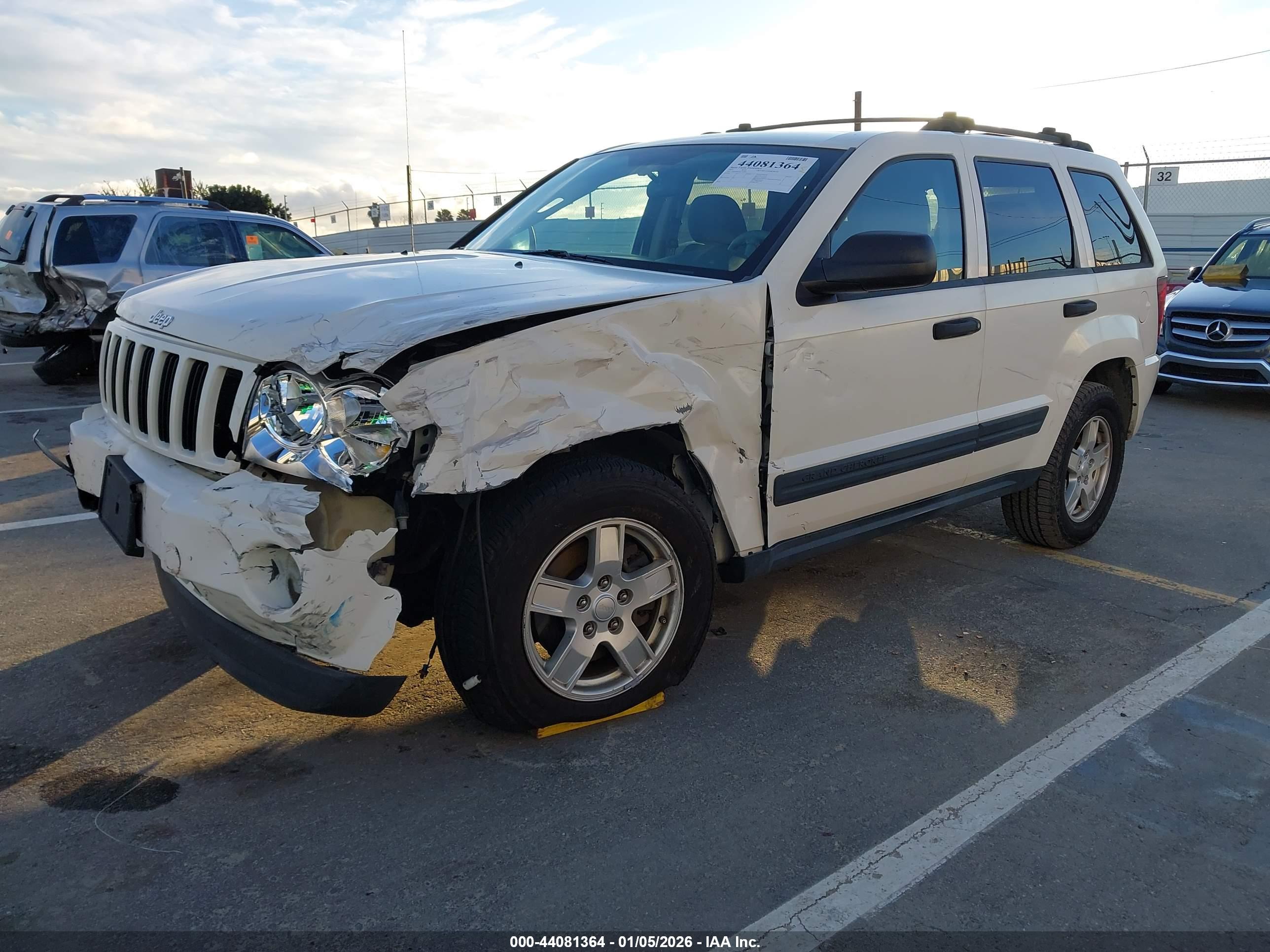 JEEP GRAND image 2