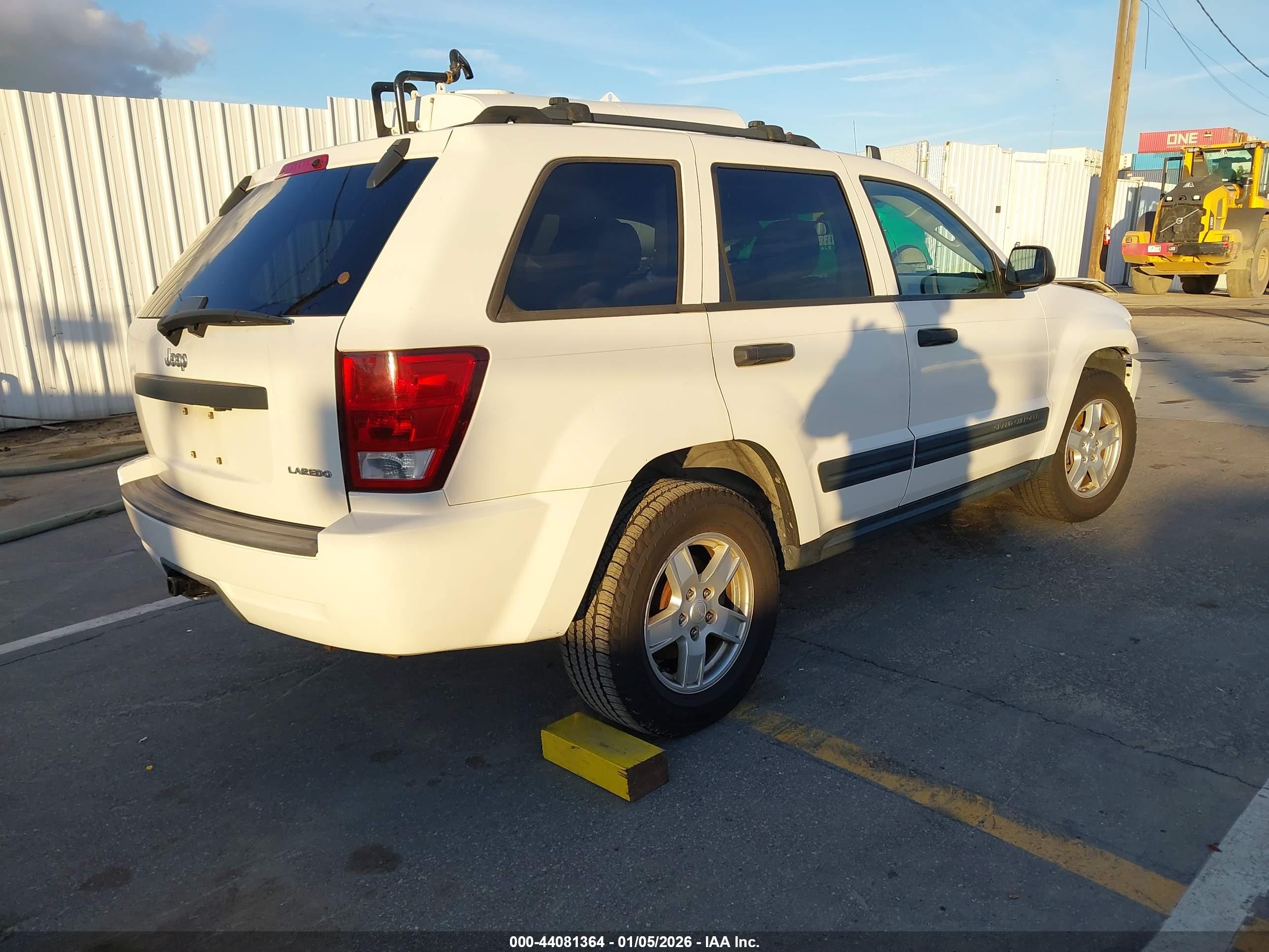 JEEP GRAND image 4