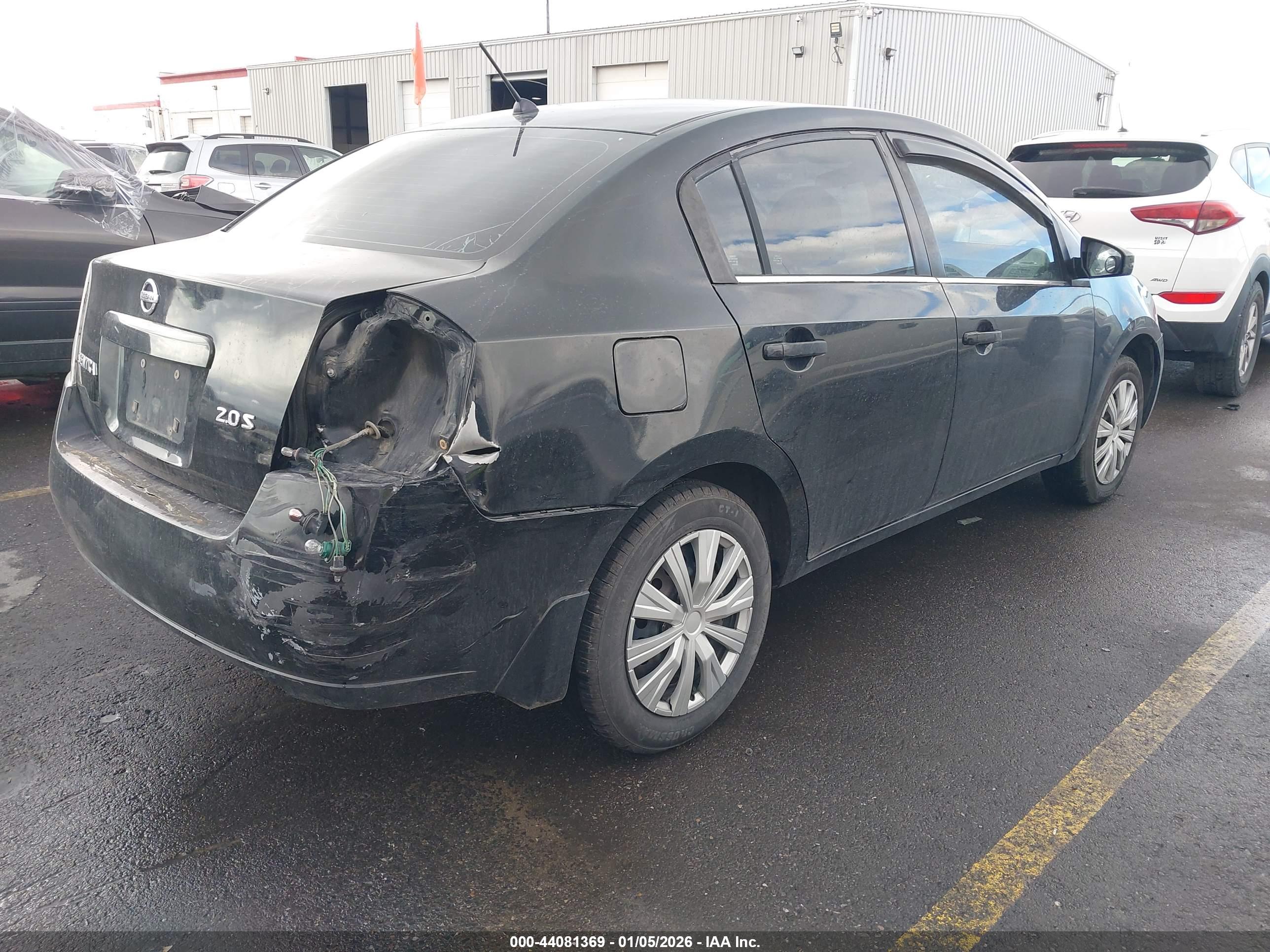 NISSAN SENTRA image 4