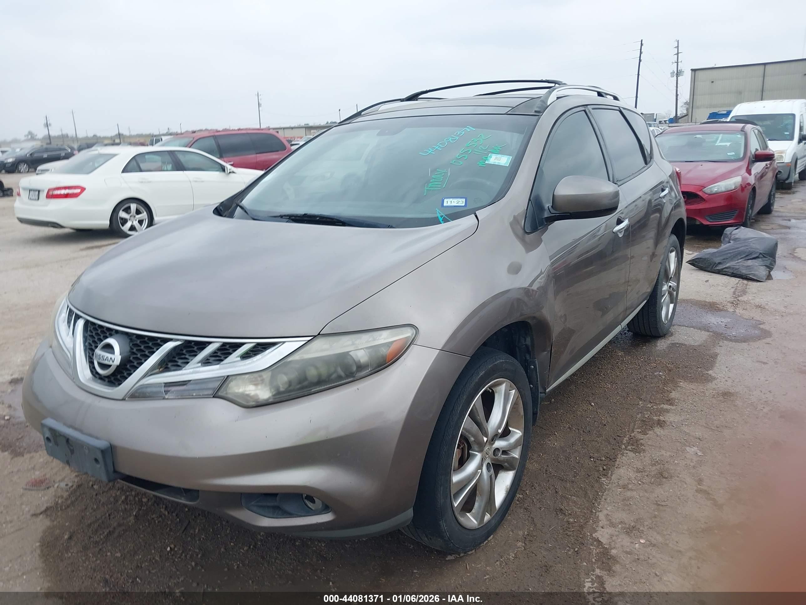 NISSAN MURANO image 2