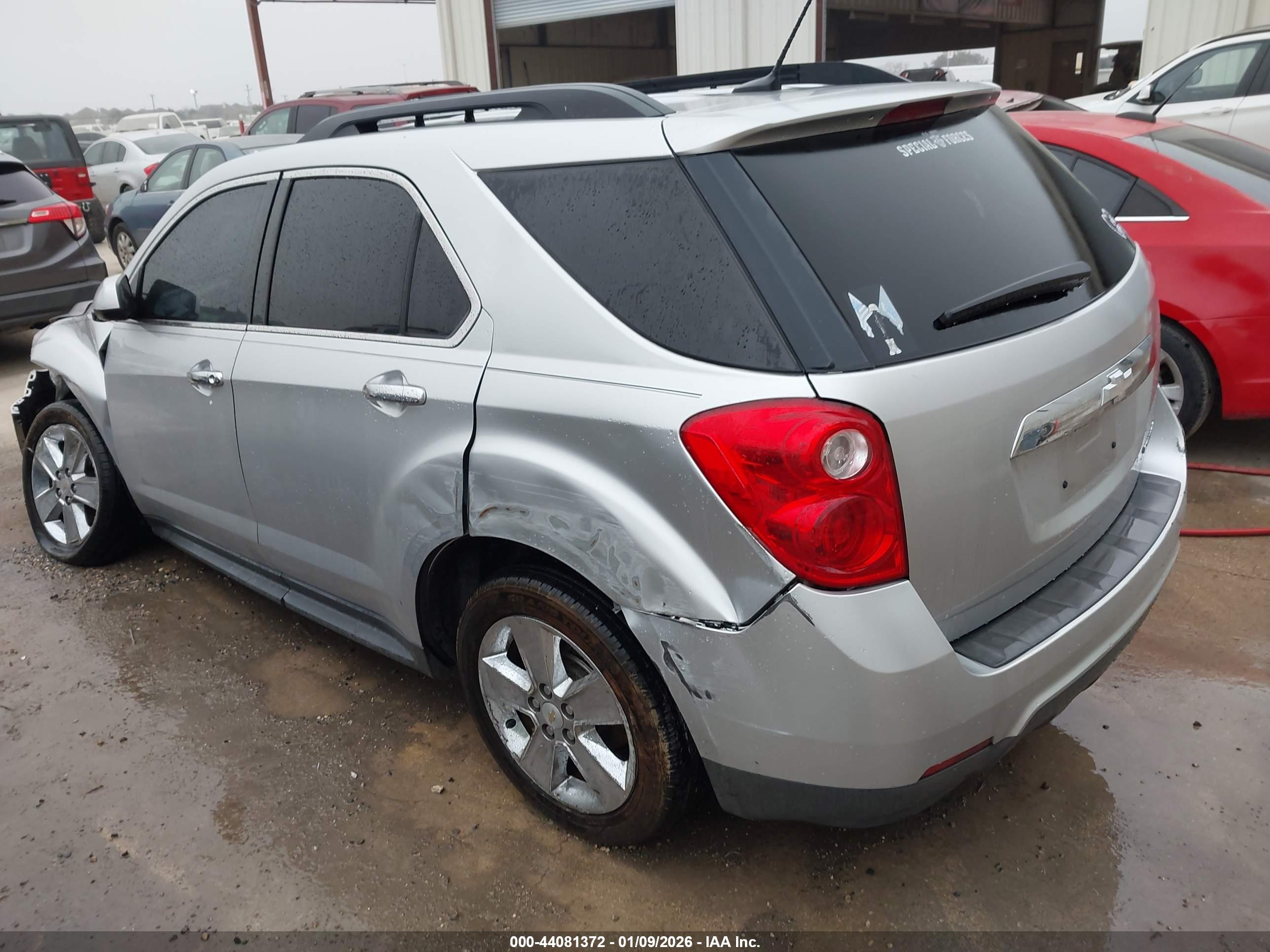 CHEVROLET EQUINOX image 3
