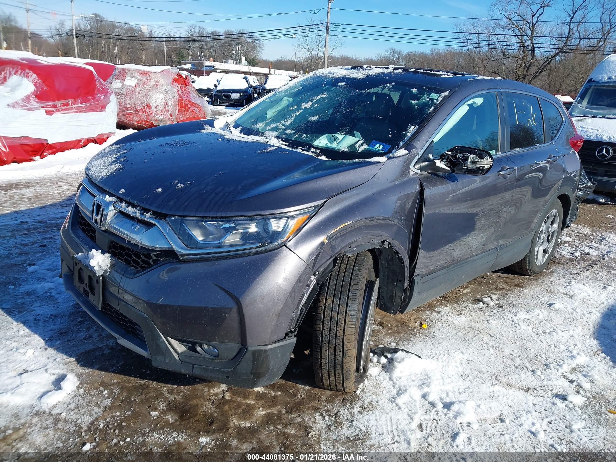 HONDA CR-V image 2