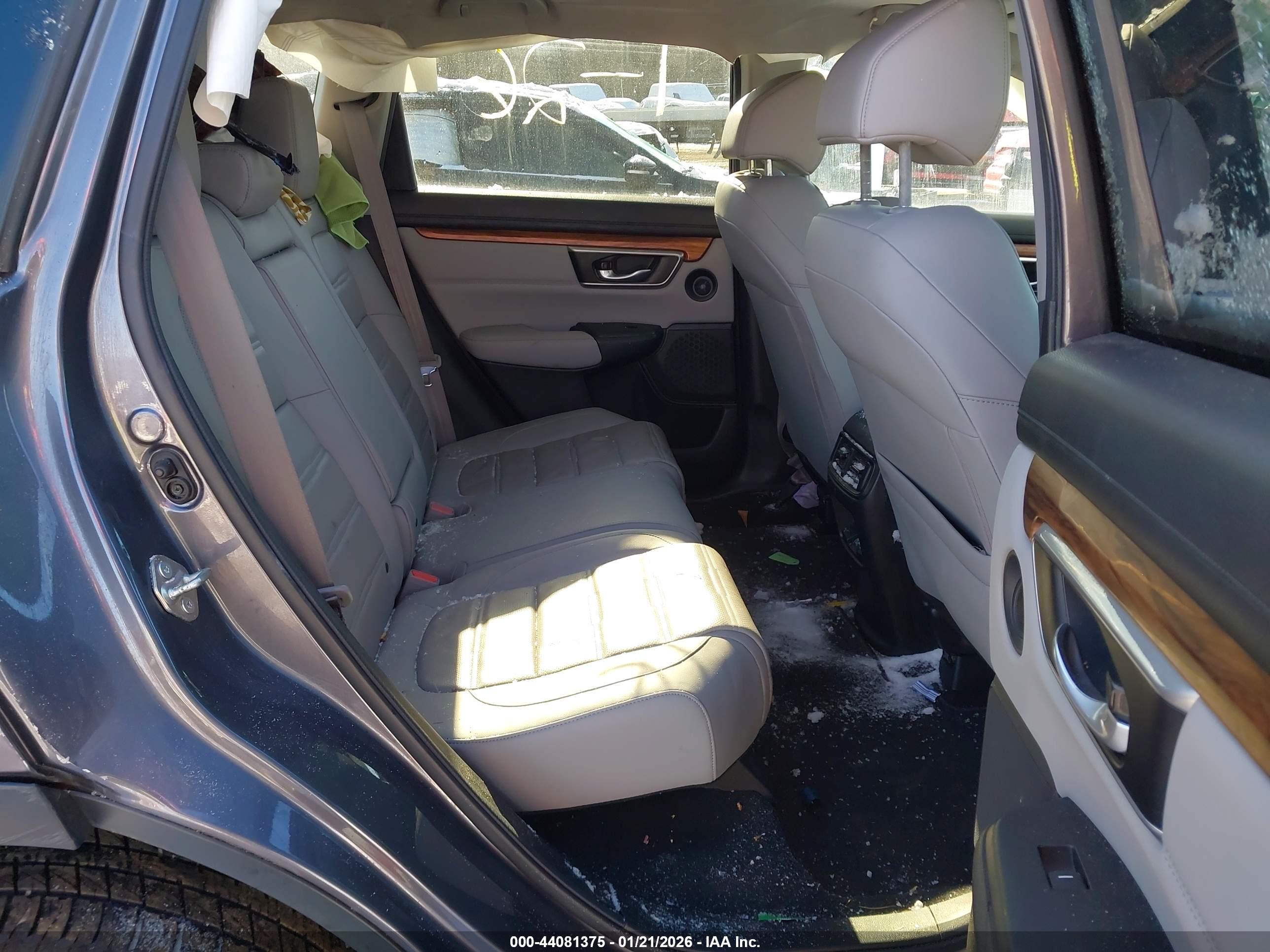 HONDA CR-V image 8
