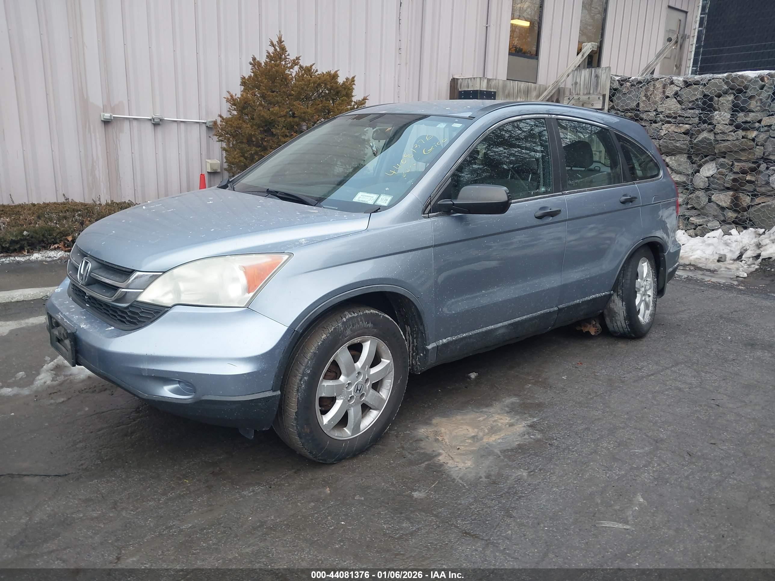 HONDA CR-V image 2