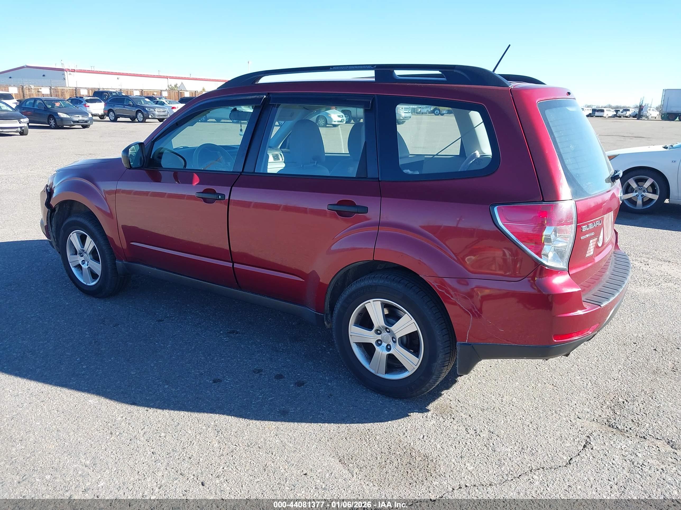 SUBARU FORESTER image 3