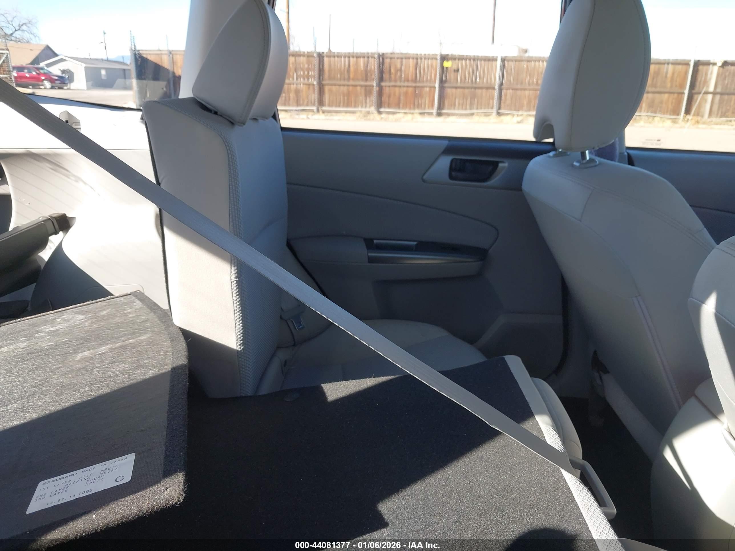 SUBARU FORESTER image 8